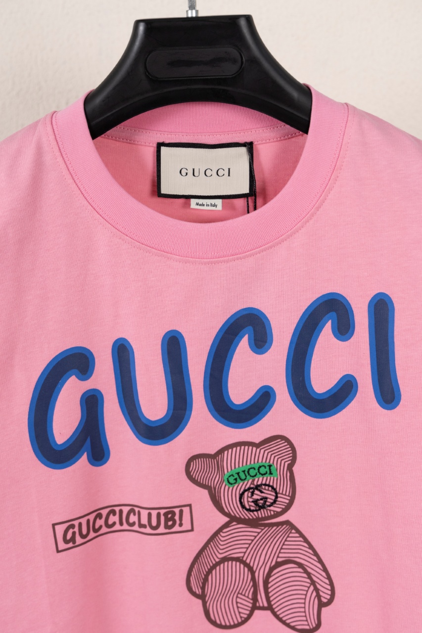 Gucci原單男款短袖 粉色小熊刺繡LOGO款 CLUB聯名風設計| 12 Gucci原單男款短袖 粉色小熊刺繡LOGO款 CLUB聯名風設計