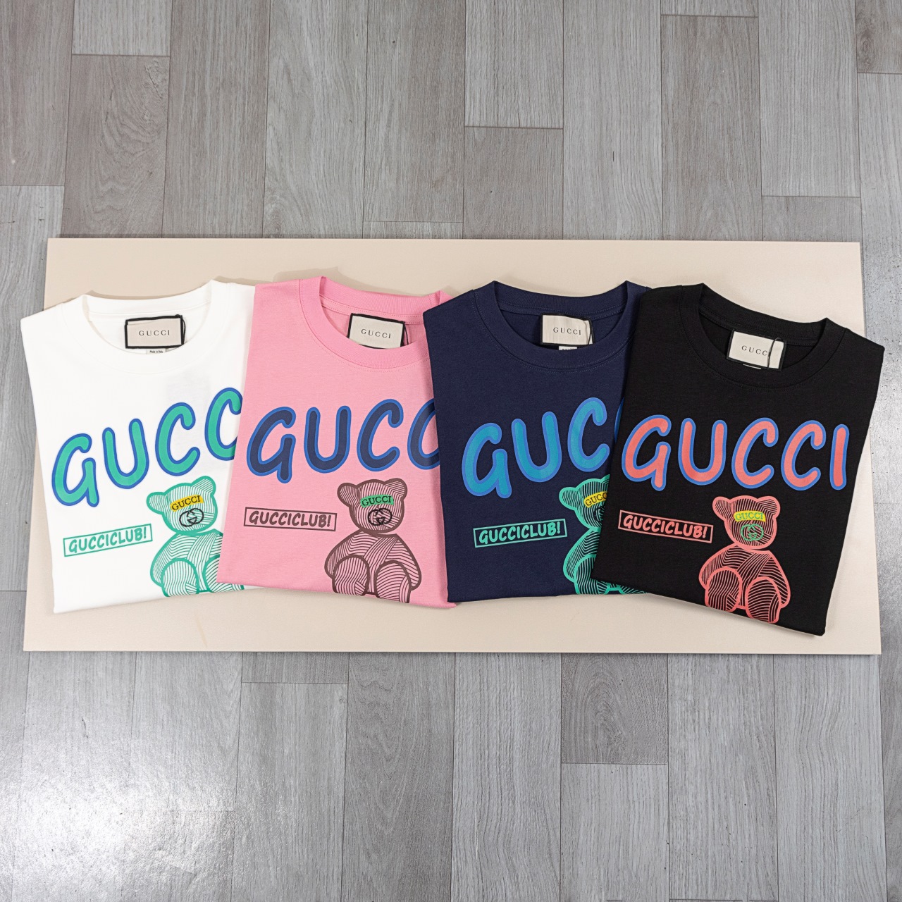 Gucci 高仿男款短袖T恤 潮流玩偶印花設計感滿滿| 7 Gucci 高仿男款短袖T恤 潮流玩偶印花設計感滿滿
