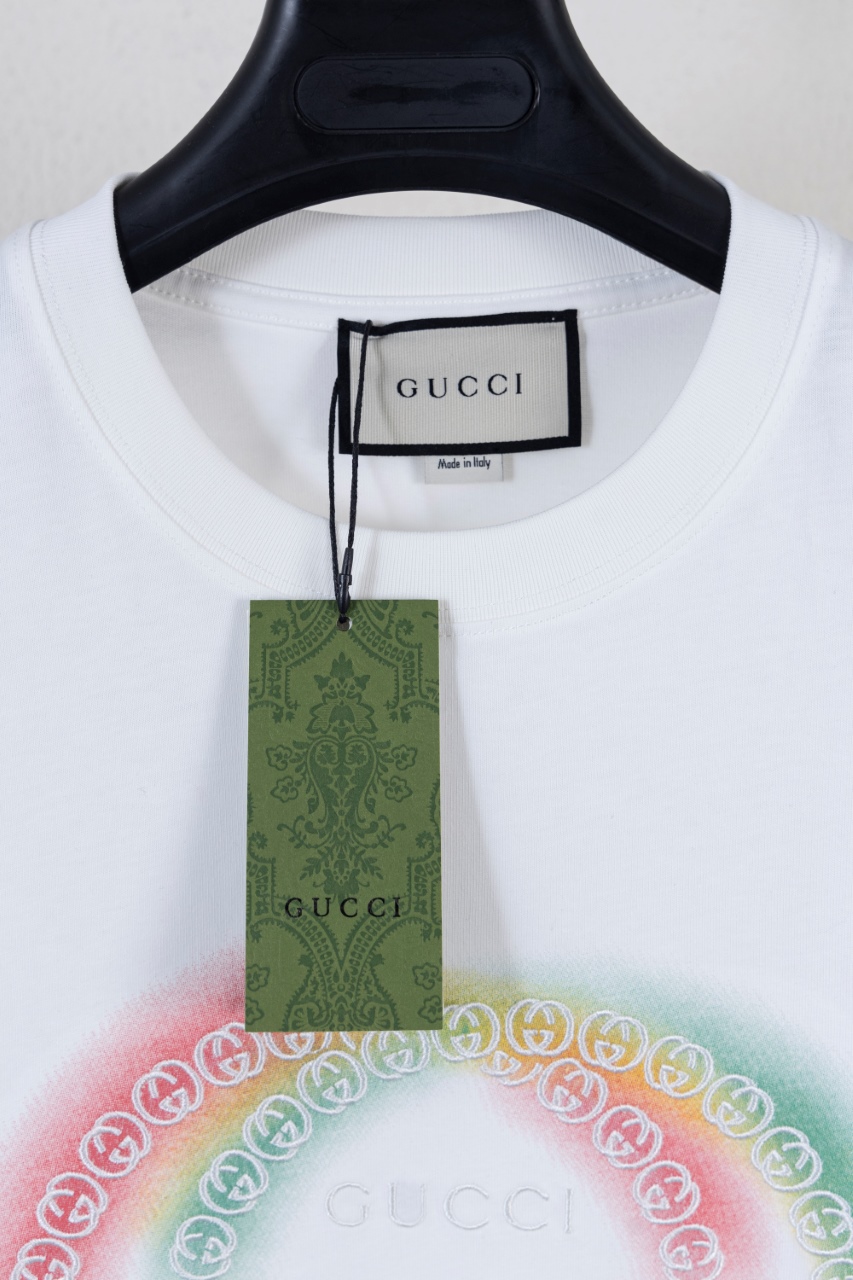 Gucci 原單男款短袖 圓形G印花設計白T 時尚百搭| 12 Gucci 原單男款短袖 圓形G印花設計白T 時尚百搭