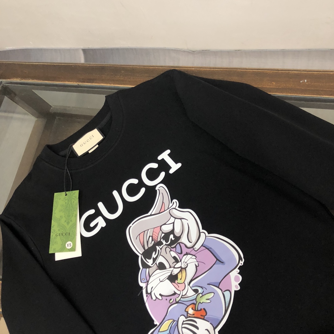 Gucci高仿男士卡通印花長袖T恤 美式塗鴉設計感風格款| 12 Gucci高仿男士卡通印花長袖T恤 美式塗鴉設計感風格款