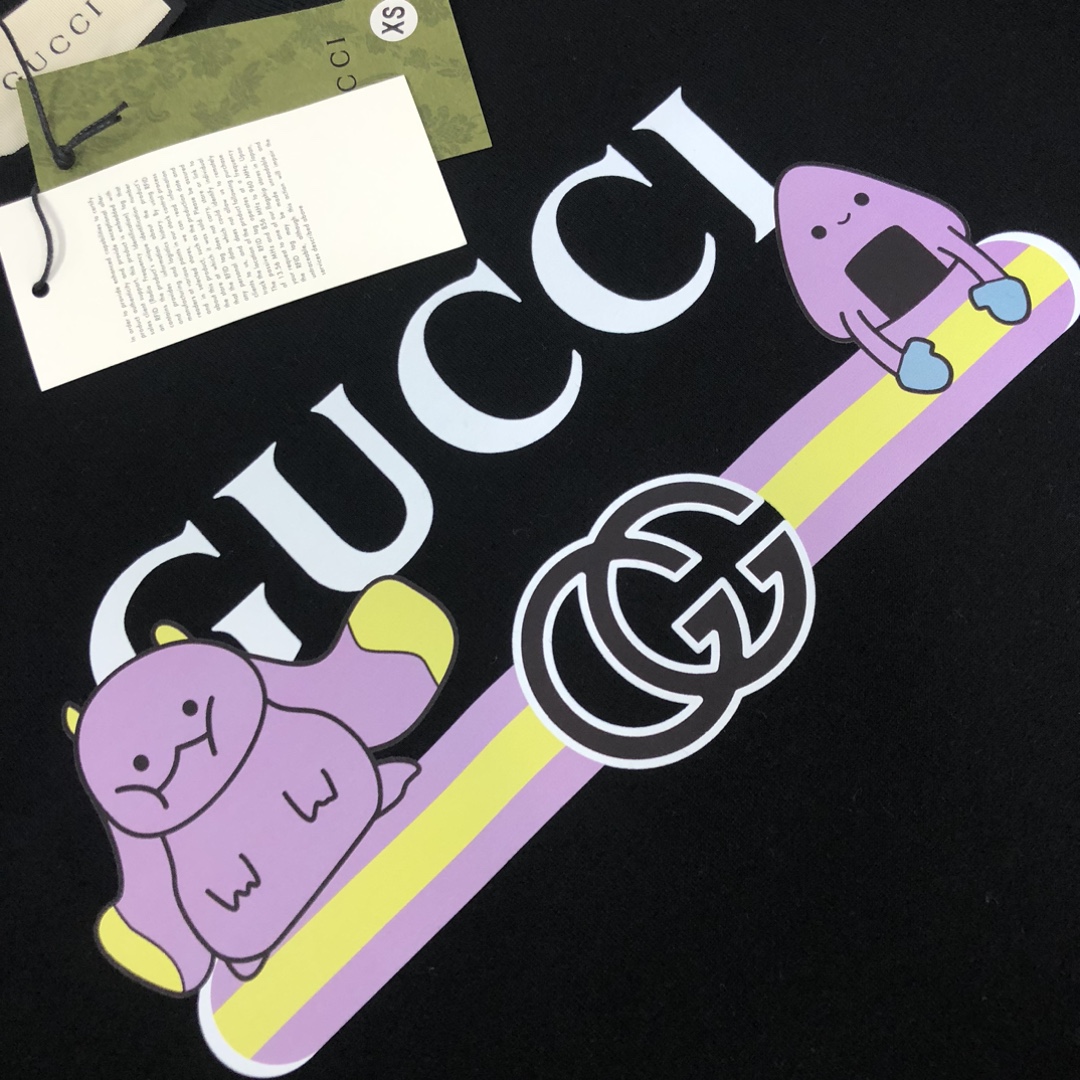Gucci高仿男士卡通LOGO印花長袖T 俏皮角色設計日系感滿滿| 12 Gucci高仿男士卡通LOGO印花長袖T 俏皮角色設計日系感滿滿