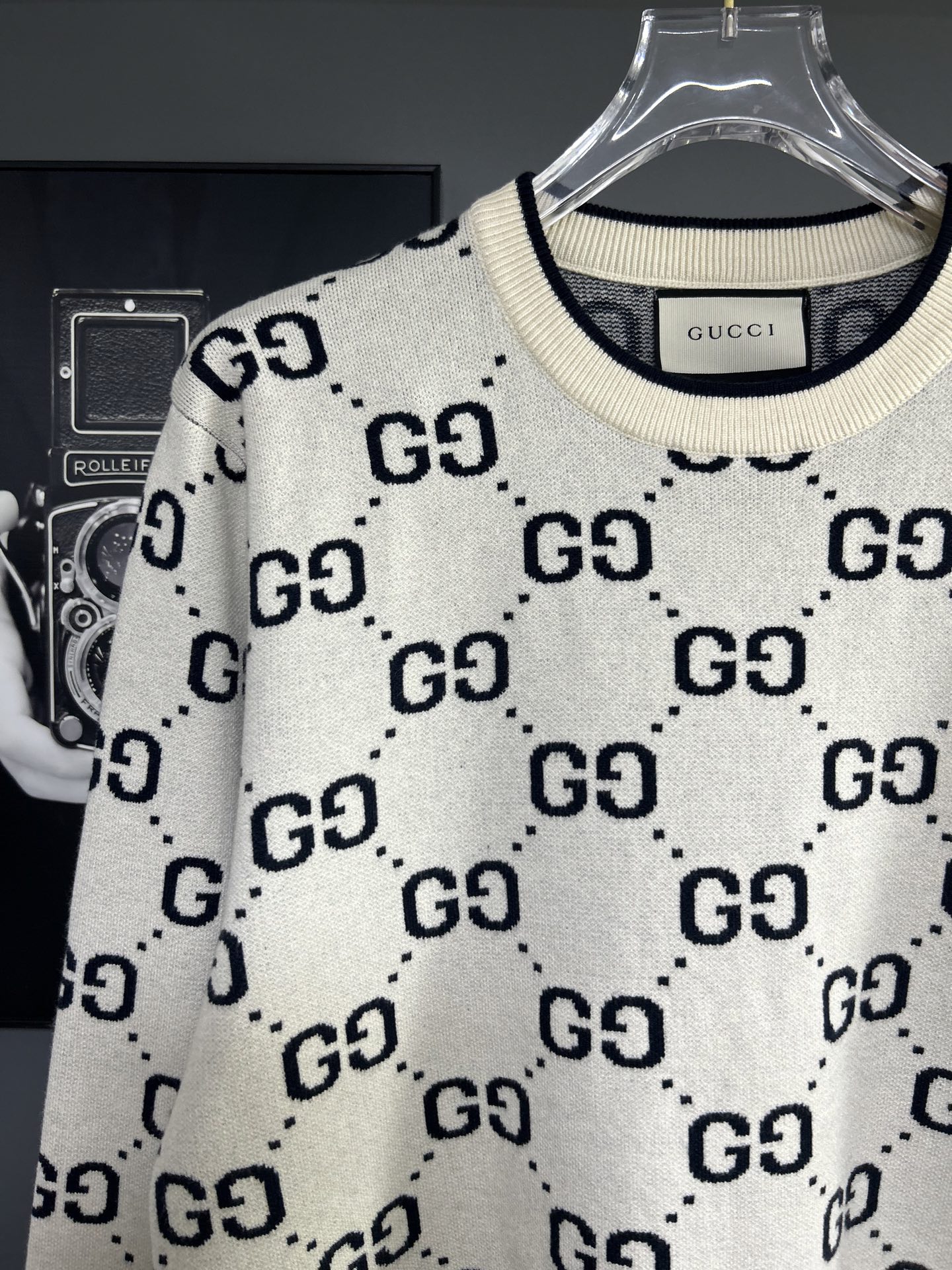 Gucci高仿針織毛衣 男士米白滿版GG字母復古款| 13 Gucci高仿針織毛衣 男士米白滿版GG字母復古款