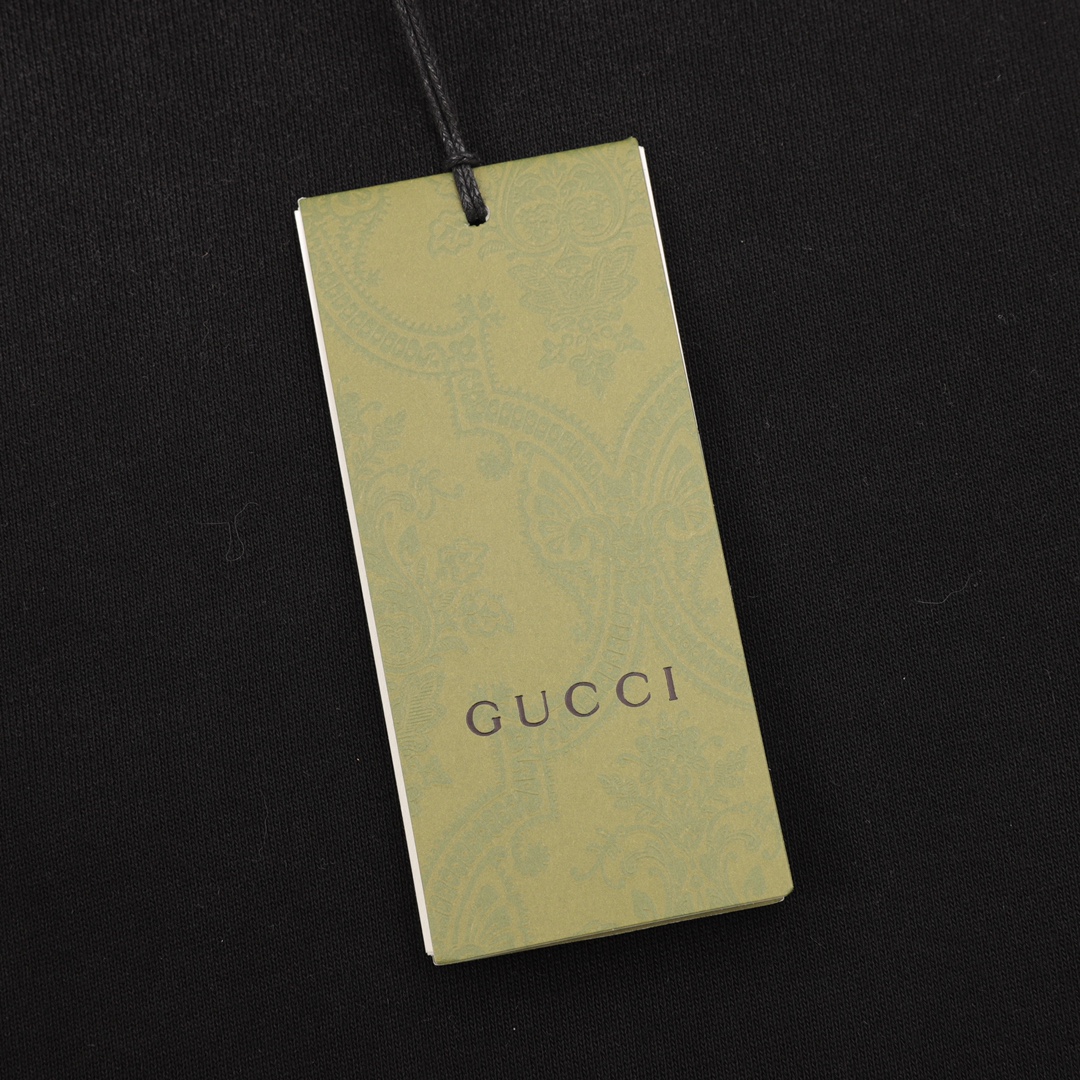 Gucci原單男士素面卫衣 黑色極簡GG刺繡設計款| 12 Gucci原單男士素面卫衣 黑色極簡GG刺繡設計款