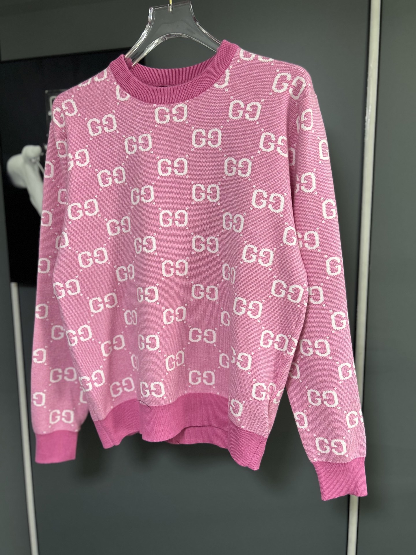 Gucci A貨針織毛衣 粉色GG滿版甜美復古百搭風格| 10 Gucci A貨針織毛衣 粉色GG滿版甜美復古百搭風格