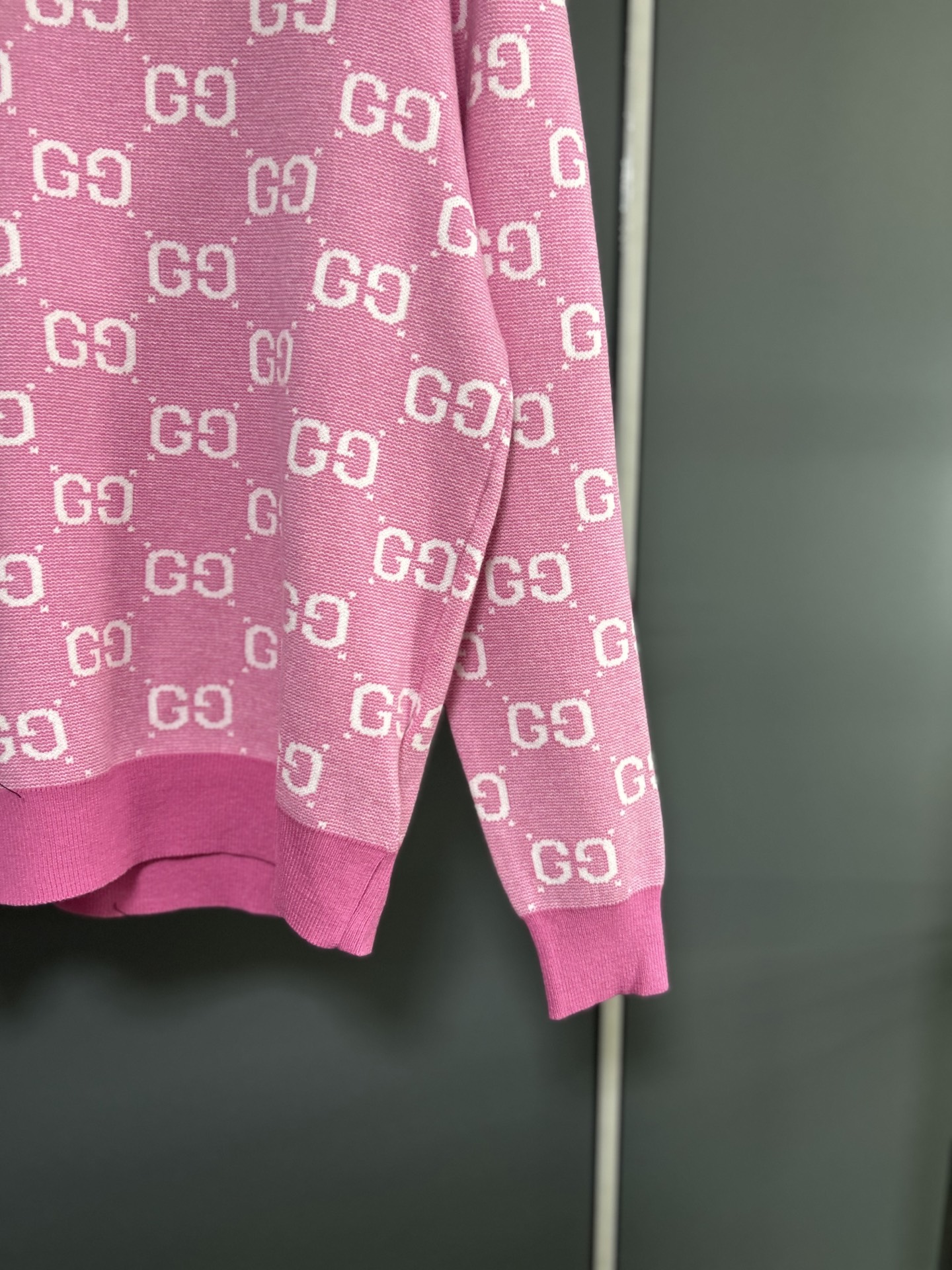 Gucci A貨針織毛衣 粉色GG滿版甜美復古百搭風格| 8 Gucci A貨針織毛衣 粉色GG滿版甜美復古百搭風格