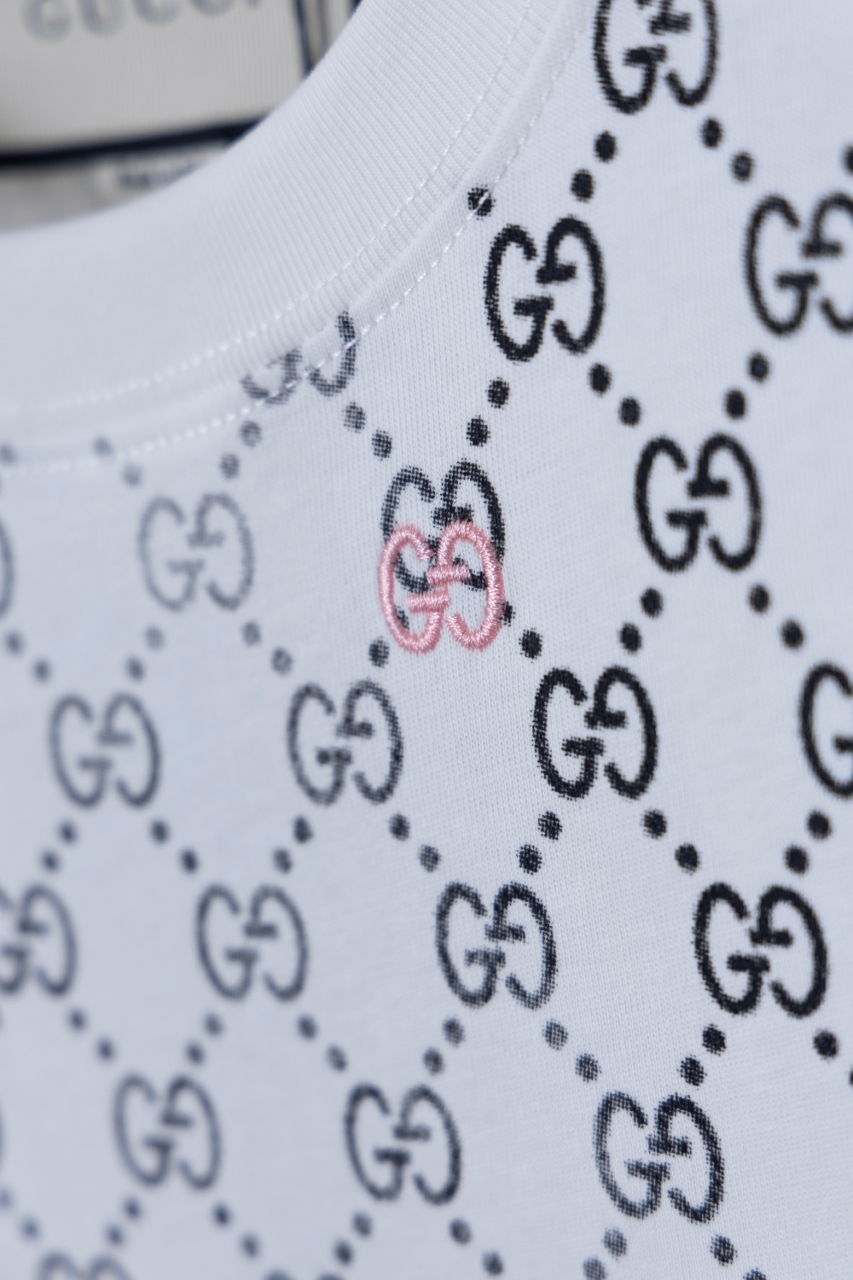 Gucci 高仿男款短袖 白色GG滿版設計 夏日街頭風百搭款| 9 Gucci 高仿男款短袖 白色GG滿版設計 夏日街頭風百搭款