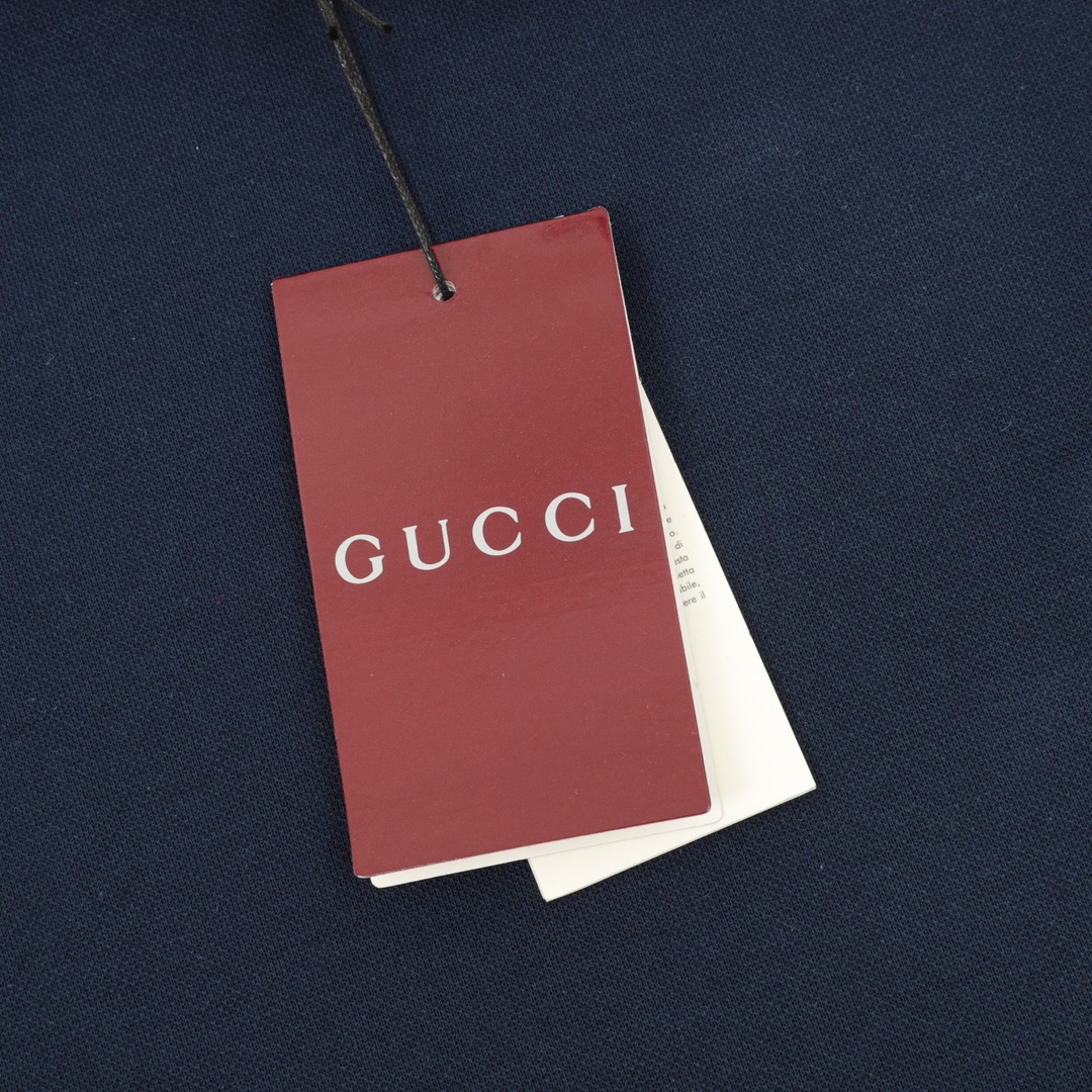 Gucci 高仿男款長袖POLO 大學風刺繡海軍藍拼色款運動感上衣| 10 Gucci 高仿男款長袖POLO 大學風刺繡海軍藍拼色款運動感上衣