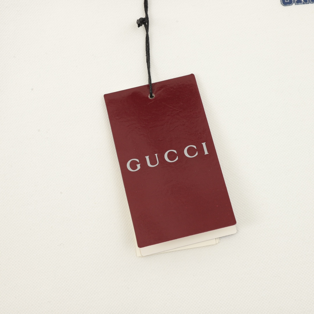 Gucci 高仿男士長袖POLO 白色大學風拼接設計 立體刺繡LOGO款| 9 Gucci 高仿男士長袖POLO 白色大學風拼接設計 立體刺繡LOGO款