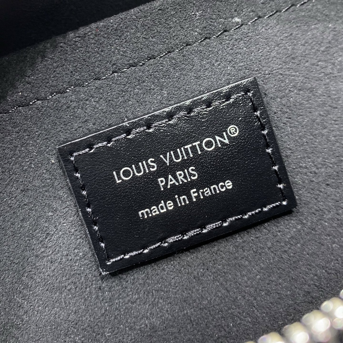 LV 黑色壓紋鏈條手提包 高仿 Monogram 迷你波士頓款| 10 LV 黑色壓紋鏈條手提包 高仿 Monogram 迷你波士頓款