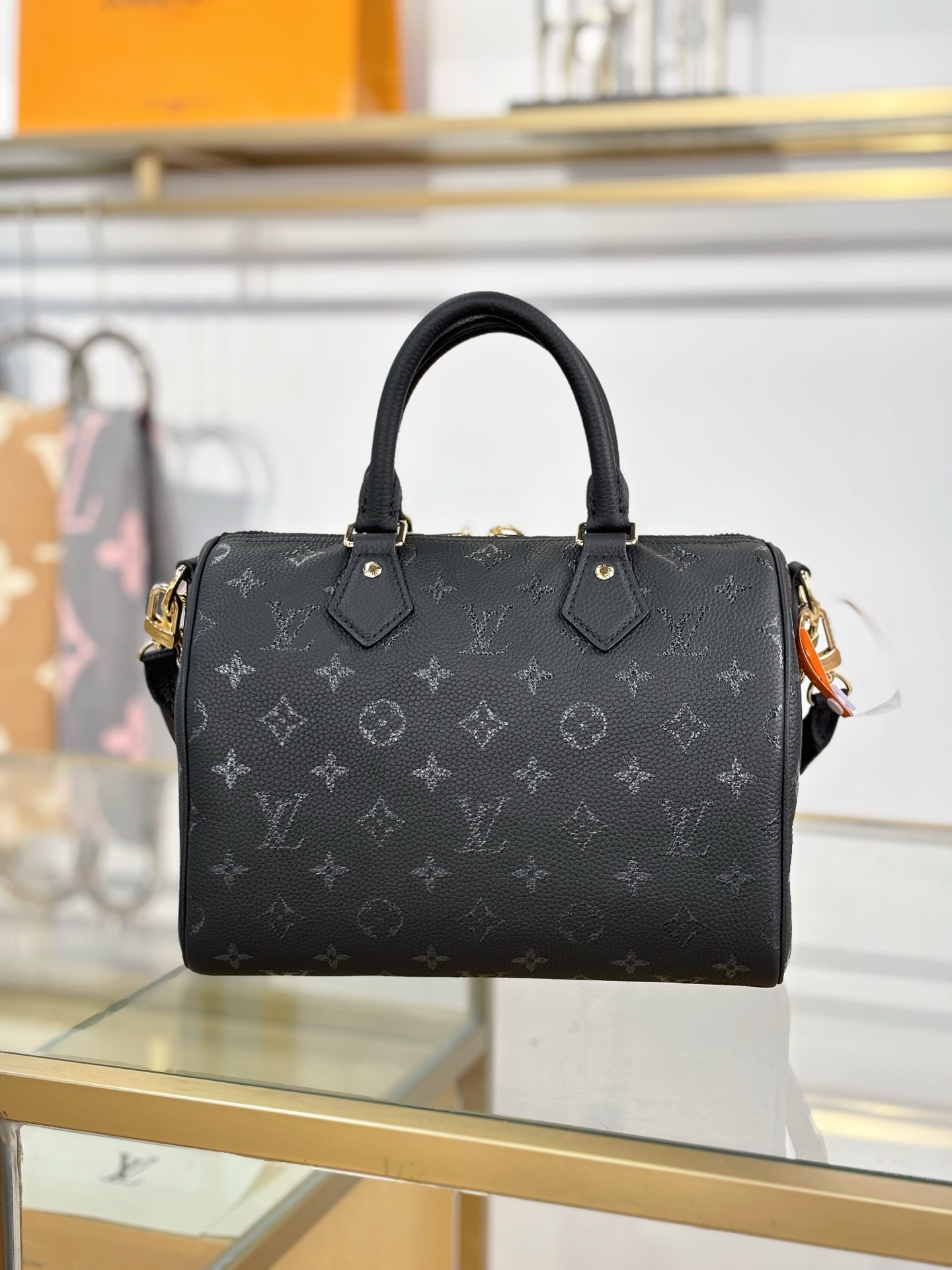 LV 老花吊飾手提包 高仿 Monogram 鏈條肩背款| 7 LV 老花吊飾手提包 高仿 Monogram 鏈條肩背款