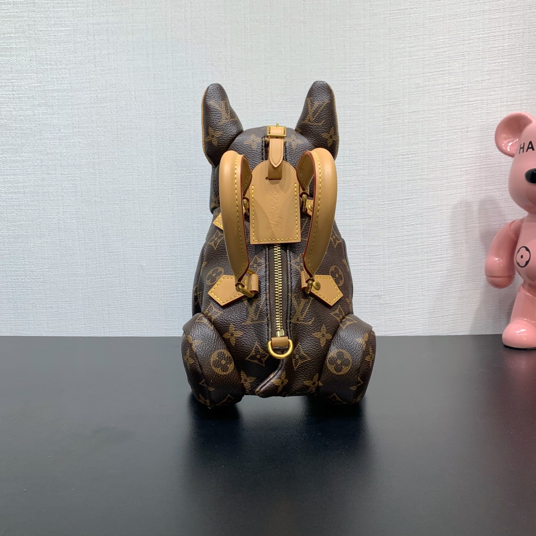 LV 狗狗造型單肩包 高仿 Monogram 創意玩偶包款| 13 LV 狗狗造型單肩包 高仿 Monogram 創意玩偶包款