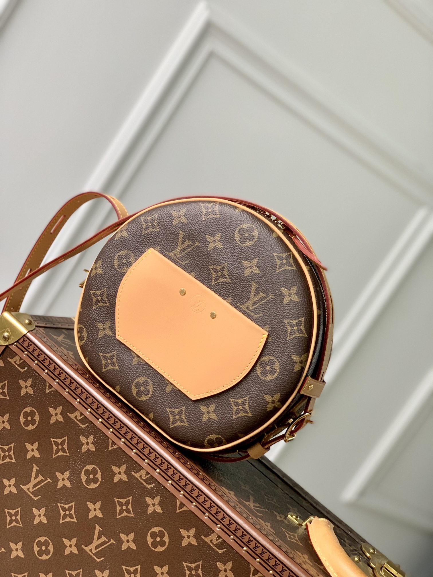 LV 圓形斜背包吊牌款 高仿 Monogram 復古圓包| 14 LV 圓形斜背包吊牌款 高仿 Monogram 復古圓包