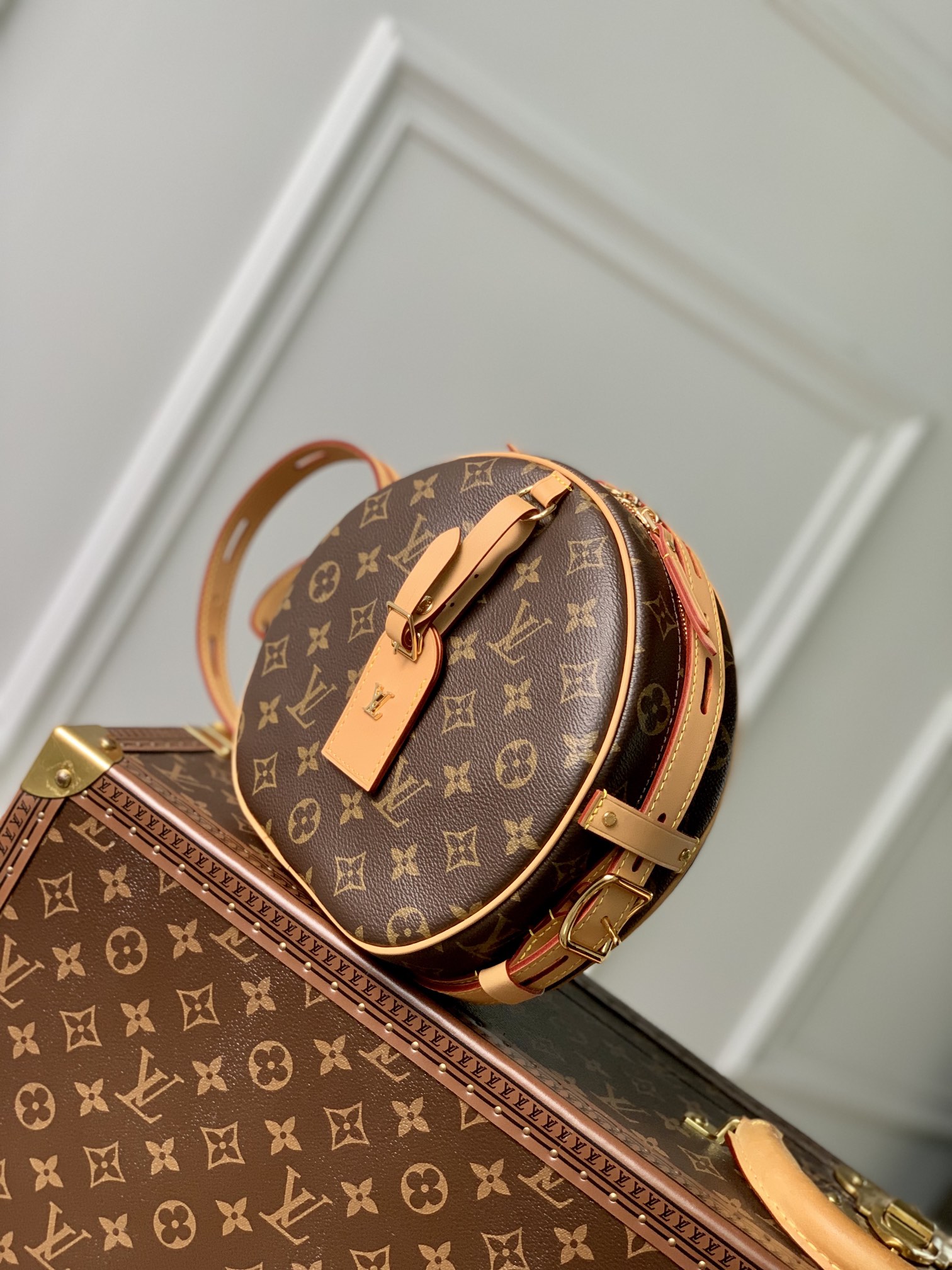 LV 圓形斜背包吊牌款 高仿 Monogram 復古圓包| 13 LV 圓形斜背包吊牌款 高仿 Monogram 復古圓包
