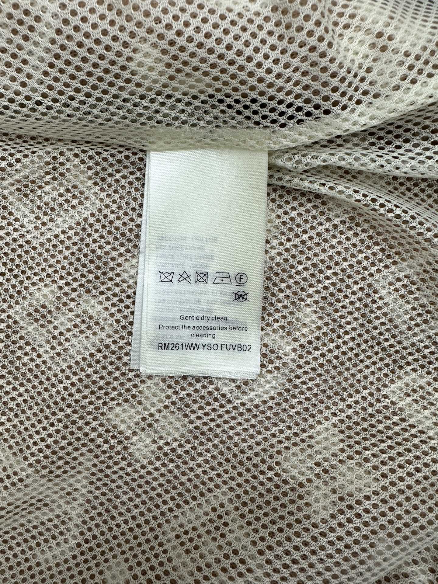 LV原單羊羔毛拉鍊外套 女款米色滿版老花保暖單品| 8 LV原單羊羔毛拉鍊外套 女款米色滿版老花保暖單品