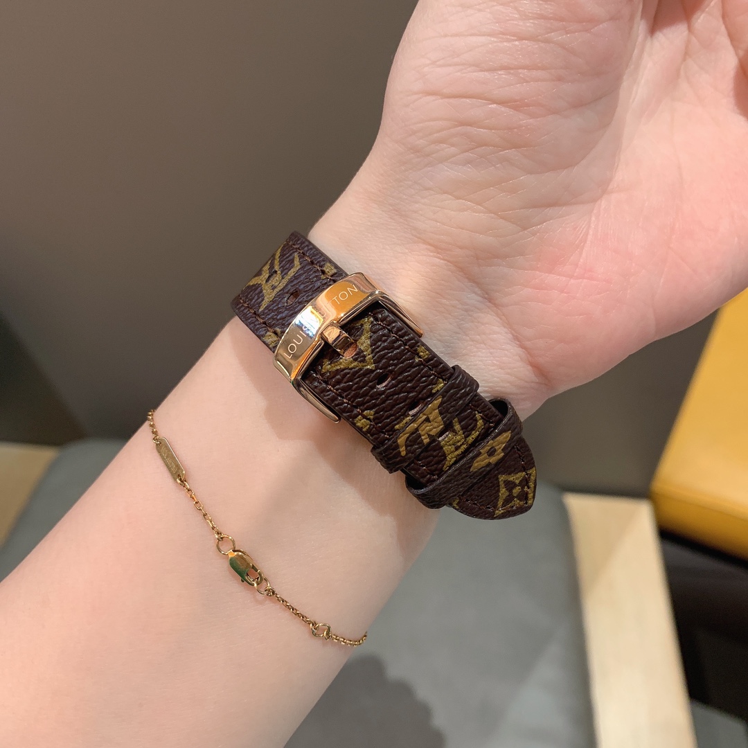 LV高仿女錶計時錶盤設計 多功能錶殼搭配經典圖騰| 8 LV高仿女錶計時錶盤設計 多功能錶殼搭配經典圖騰