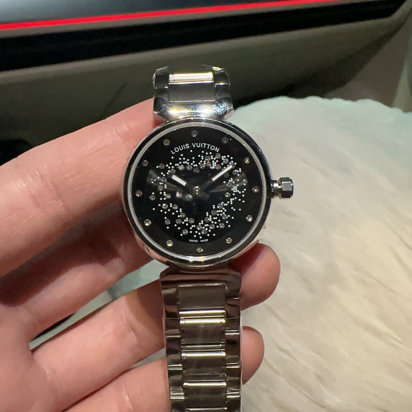 LV高仿鋼帶女錶系列組 黑白雙色設計 多樣風格精品展現| 7 LV高仿鋼帶女錶系列組 黑白雙色設計 多樣風格精品展現