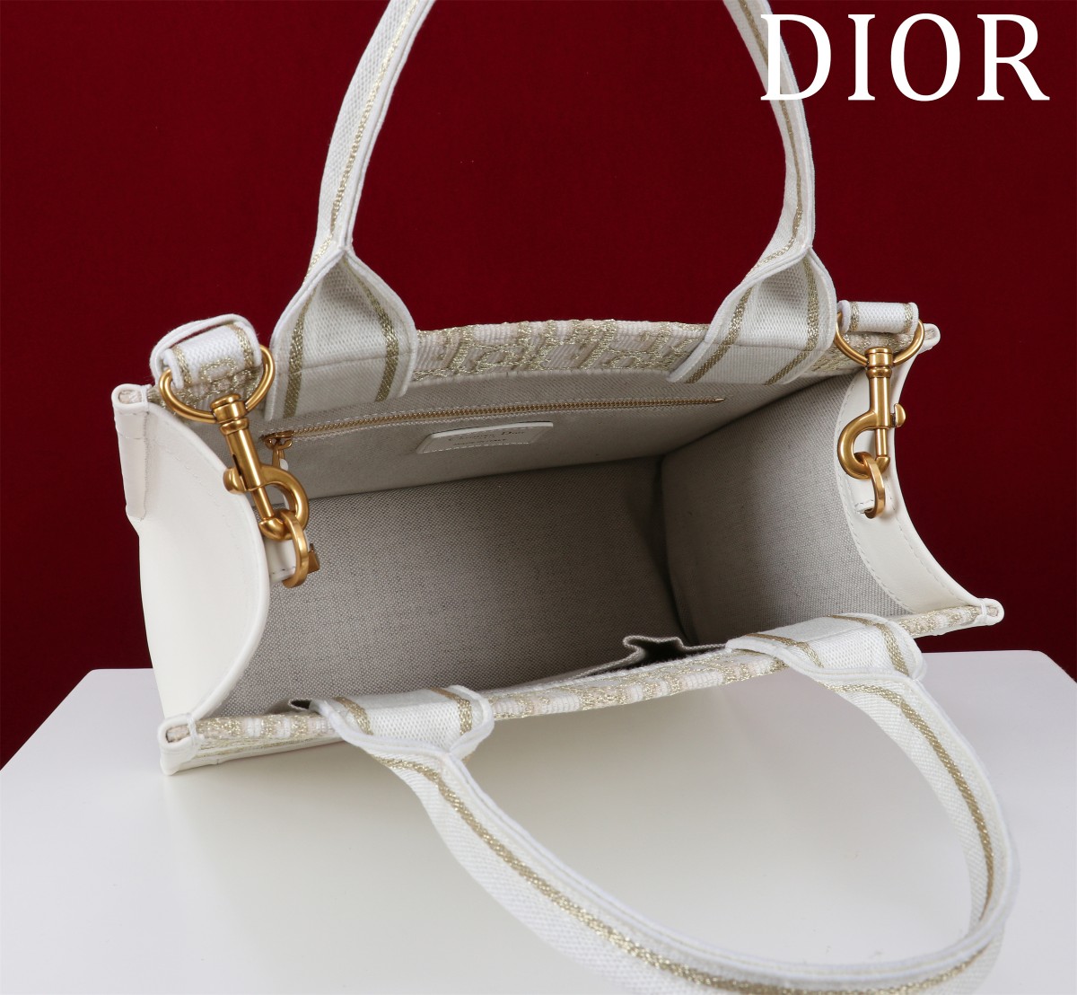 一比一Dior Book Tote 托特包 白金迷你老花刺繡| 11 一比一Dior Book Tote 托特包 白金迷你老花刺繡
