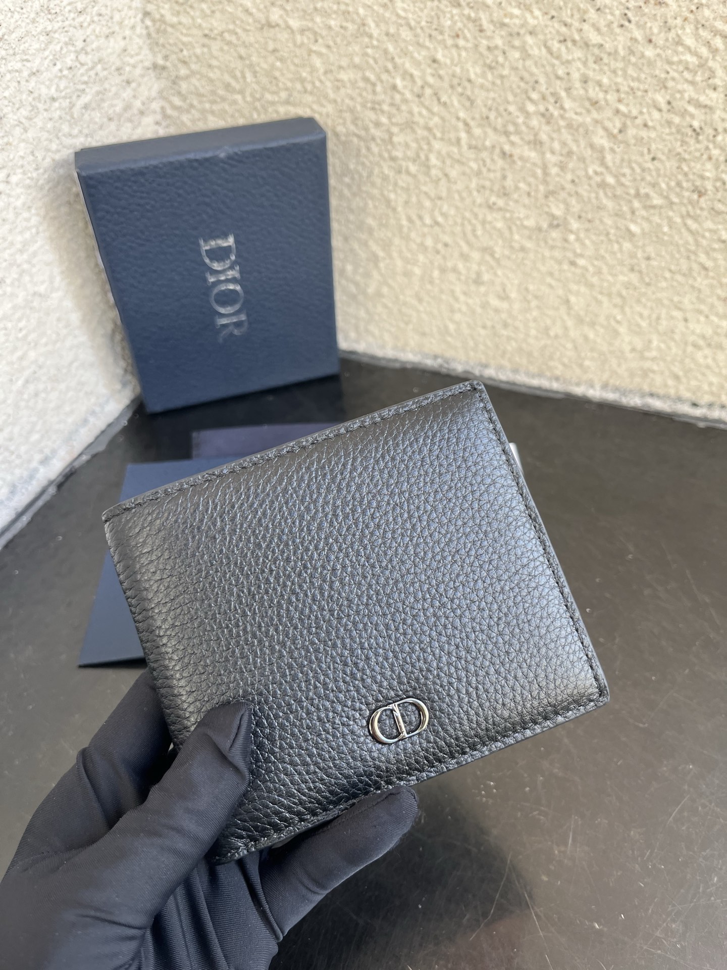 Dior 原單短夾 全黑荔枝皮 男士經典對折款| 12 Dior 原單短夾 全黑荔枝皮 男士經典對折款