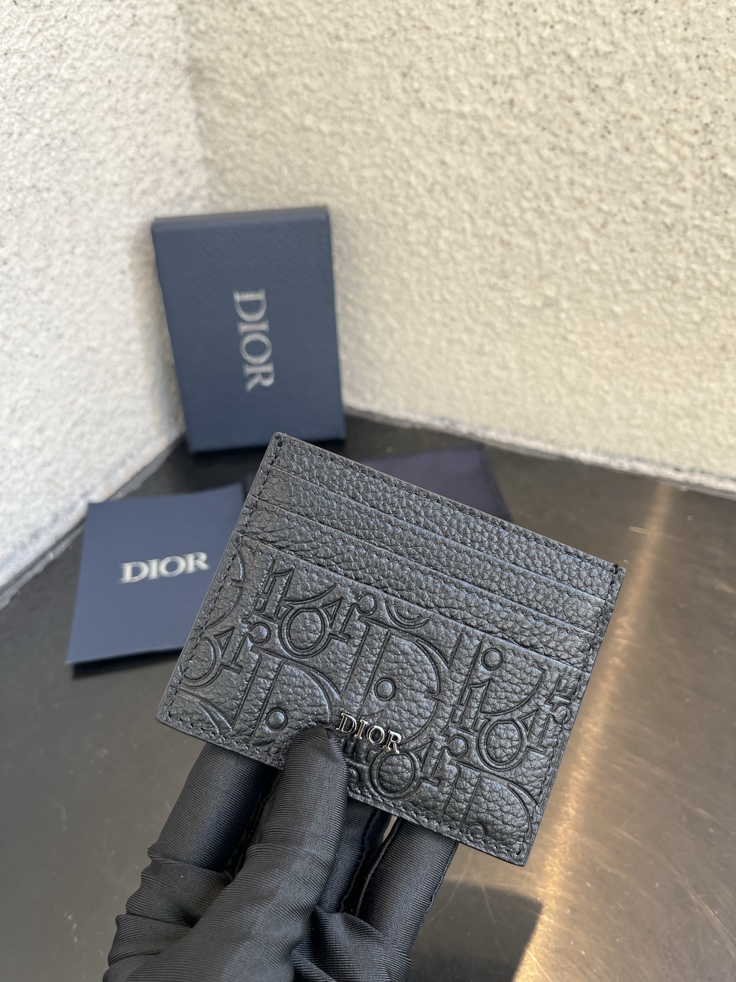 Dior高仿卡夾男士款 滿版壓紋簡約小巧經典設計| 11 Dior高仿卡夾男士款 滿版壓紋簡約小巧經典設計