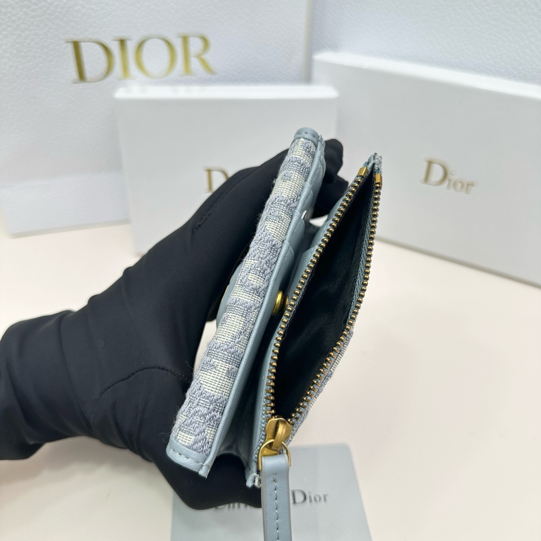 Dior一比一藍色短夾 女士精品帆布配皮款 百搭輕奢感| 8 Dior一比一藍色短夾 女士精品帆布配皮款 百搭輕奢感