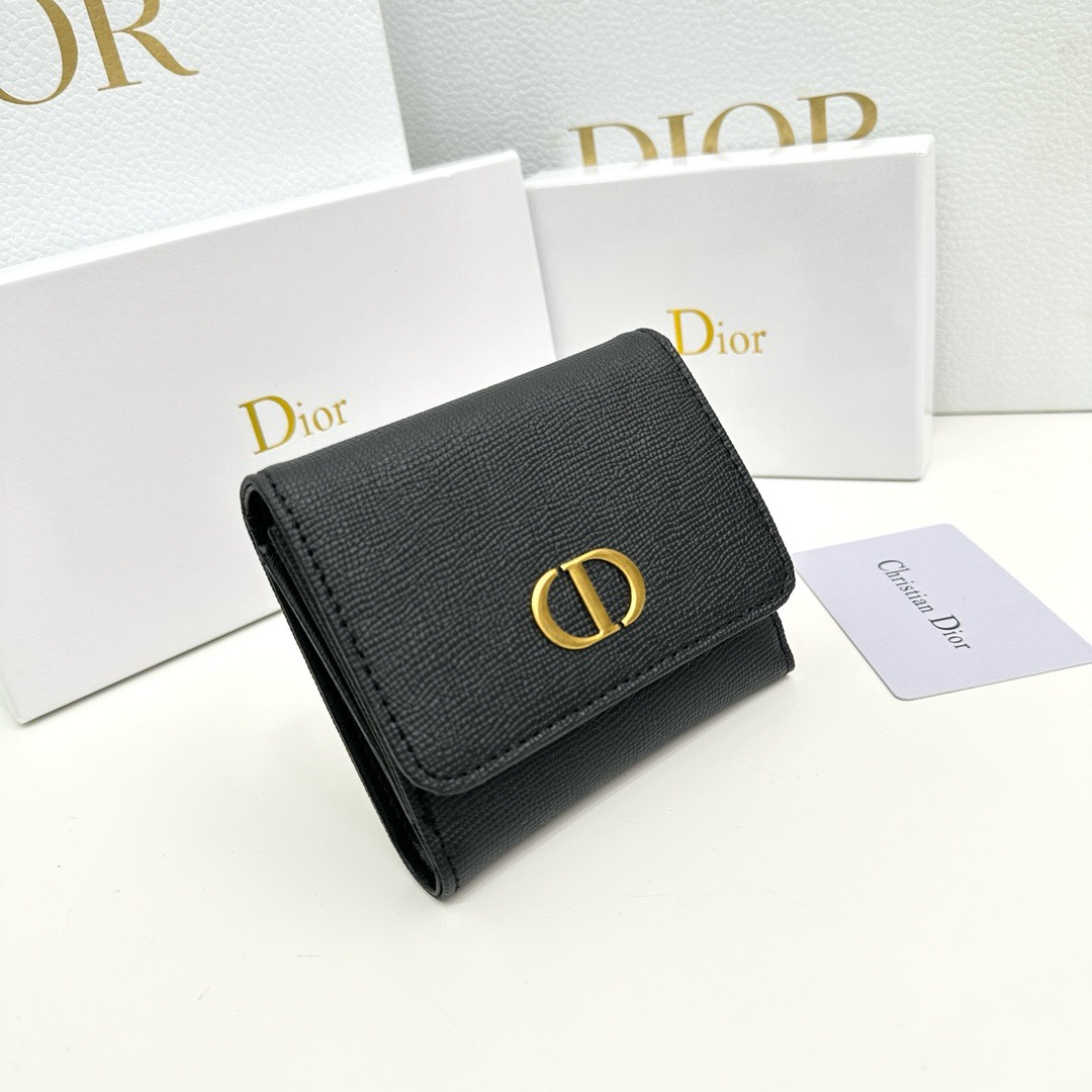 Dior高仿短夾 黑色粒面皮革 CD金屬標識 女士輕奢百搭款| 14 Dior高仿短夾 黑色粒面皮革 CD金屬標識 女士輕奢百搭款