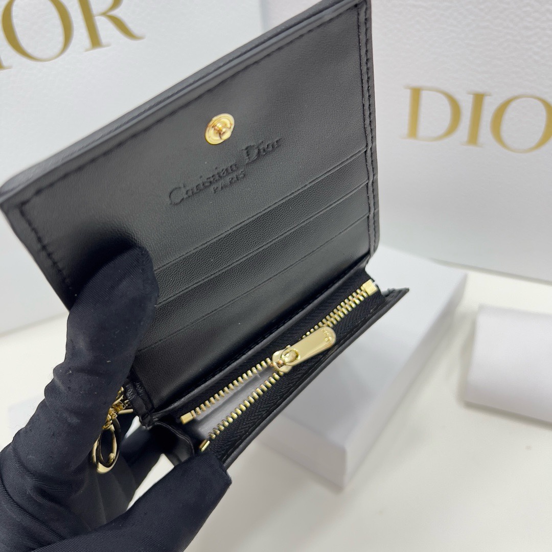 Dior高仿短夾 黑色Lady Dior藤格紋 小巧可愛拉鍊款| 11 Dior高仿短夾 黑色Lady Dior藤格紋 小巧可愛拉鍊款