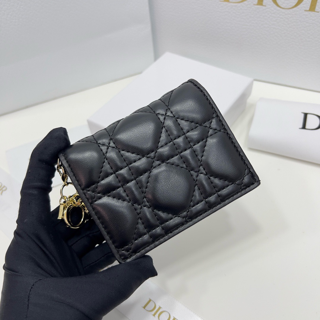 Dior高仿短夾 黑色Lady Dior藤格紋 小巧可愛拉鍊款| 10 Dior高仿短夾 黑色Lady Dior藤格紋 小巧可愛拉鍊款