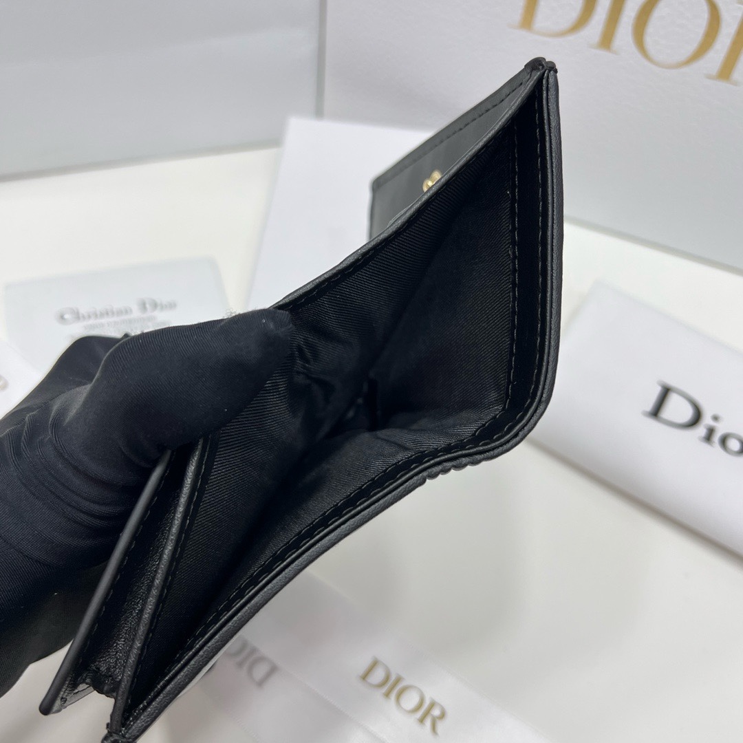 Dior高仿短夾 黑色Lady Dior藤格紋 小巧可愛拉鍊款| 7 Dior高仿短夾 黑色Lady Dior藤格紋 小巧可愛拉鍊款