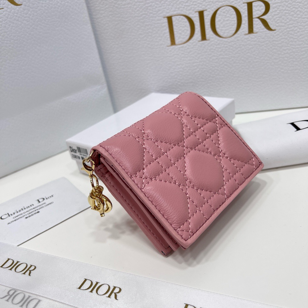 Dior原單短夾 粉色Lady Dior縫線設計 女生甜美百搭款| 14 Dior原單短夾 粉色Lady Dior縫線設計 女生甜美百搭款