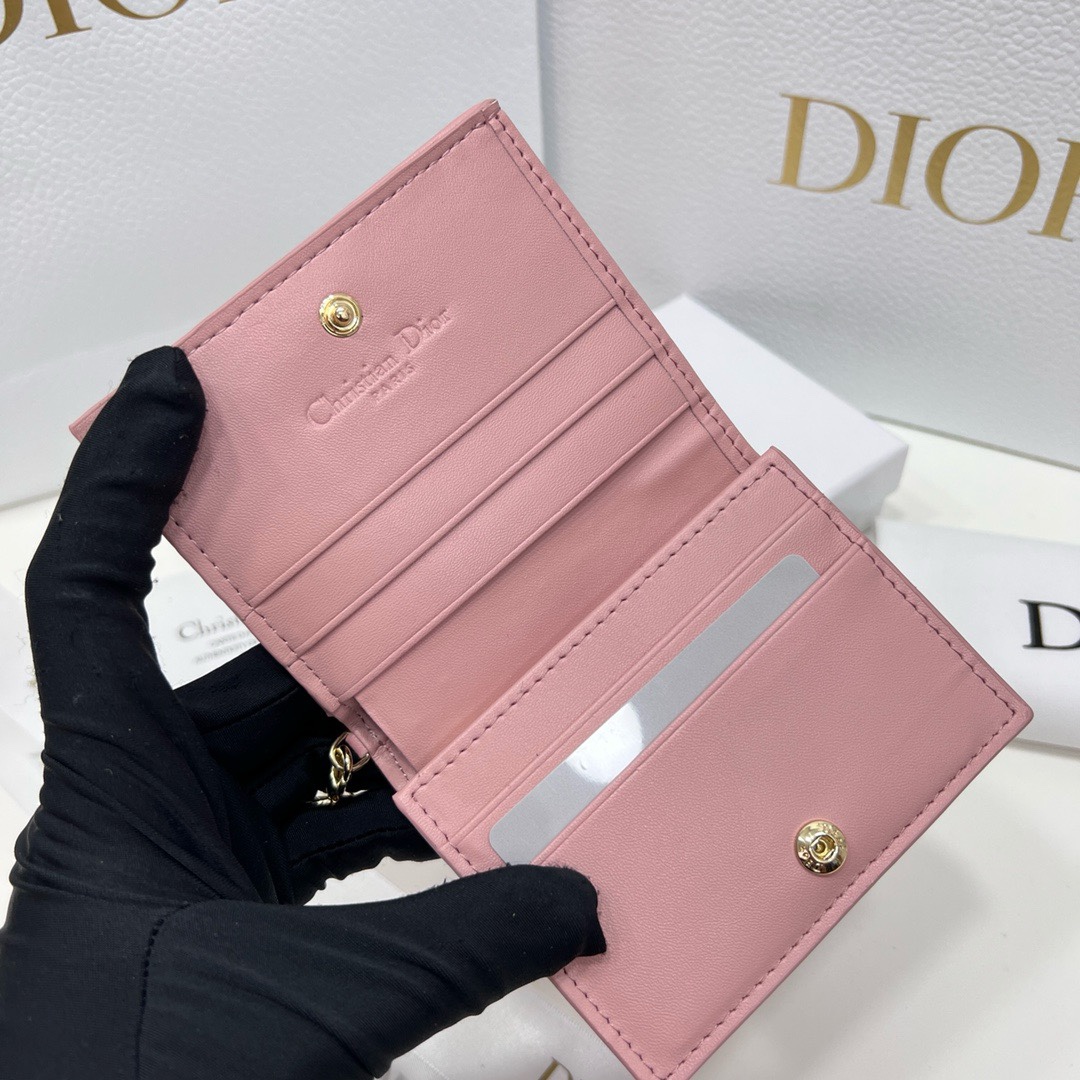 Dior原單短夾 粉色Lady Dior縫線設計 女生甜美百搭款| 12 Dior原單短夾 粉色Lady Dior縫線設計 女生甜美百搭款