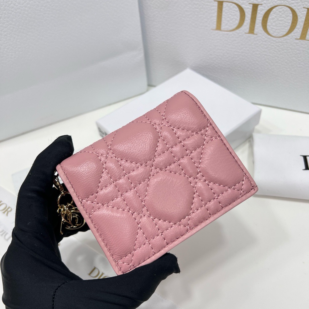 Dior原單短夾 粉色Lady Dior縫線設計 女生甜美百搭款| 11 Dior原單短夾 粉色Lady Dior縫線設計 女生甜美百搭款
