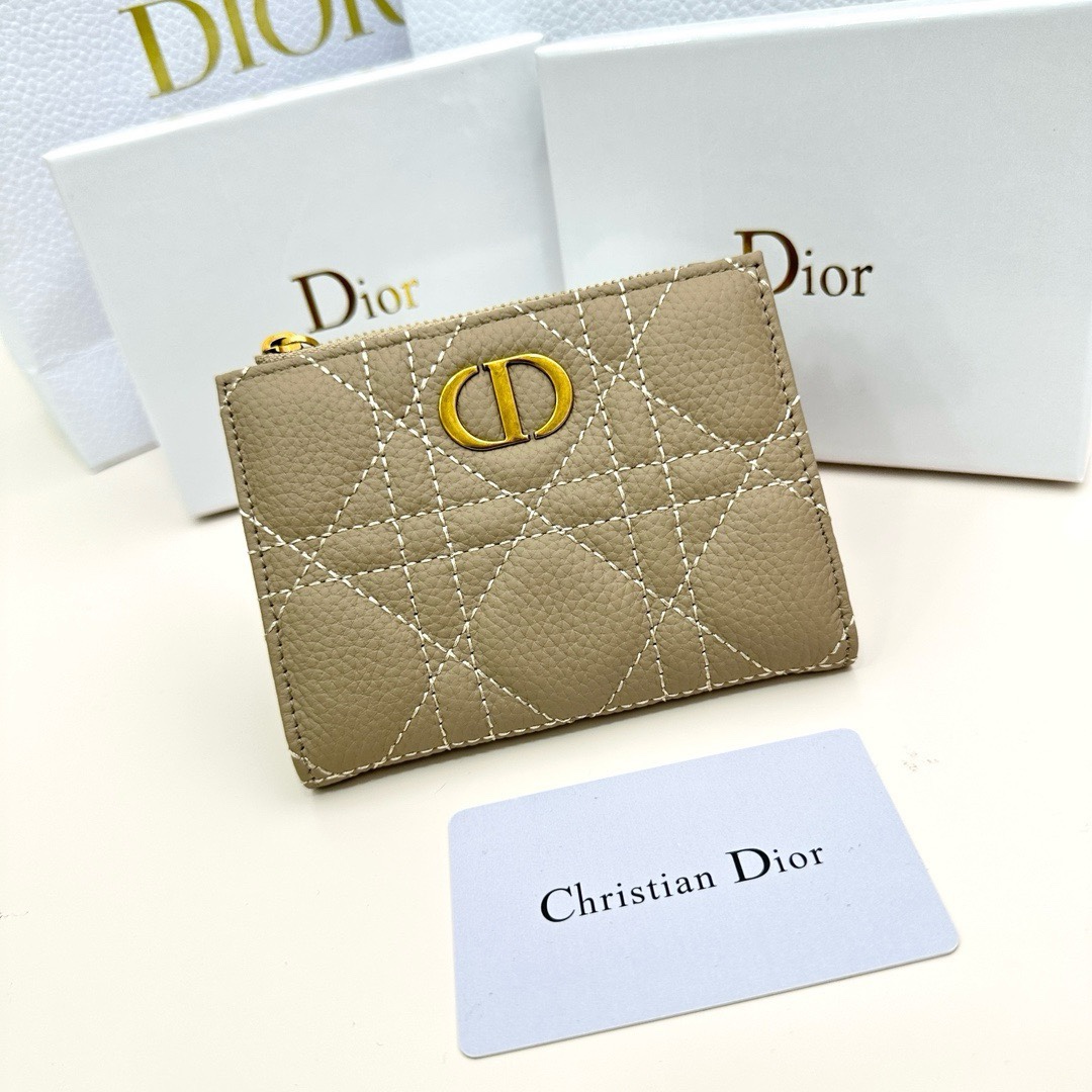 Dior一比一短夾 女士米杏色藤格紋小牛皮 氣質百搭設計款| 9 Dior一比一短夾 女士米杏色藤格紋小牛皮 氣質百搭設計款