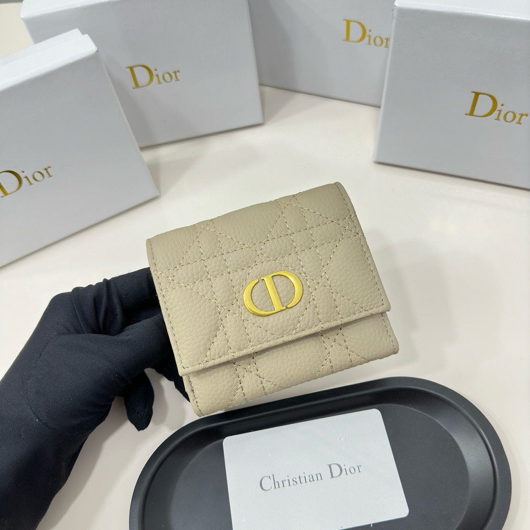 Dior一比一短夾 男士米杏色藤格紋小牛皮 CD標識設計百搭款| 12 Dior一比一短夾 男士米杏色藤格紋小牛皮 CD標識設計百搭款