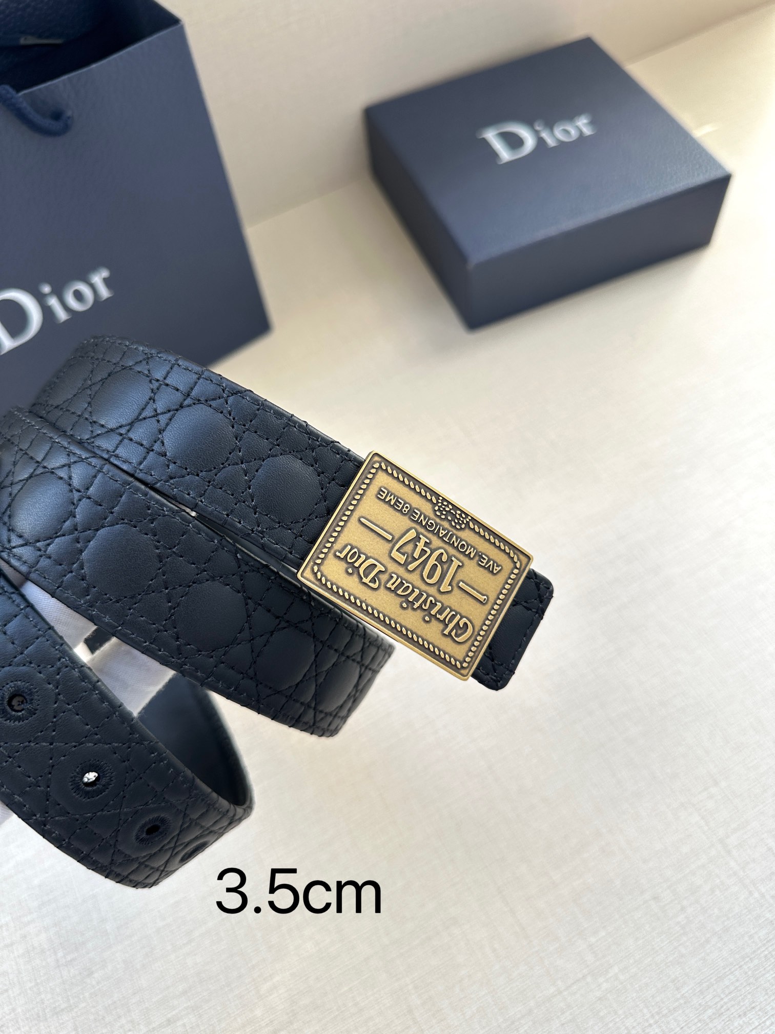 Dior 高仿男士黑色皮帶 復刻1947金標 簡約尊爵| 13 Dior 高仿男士黑色皮帶 復刻1947金標 簡約尊爵