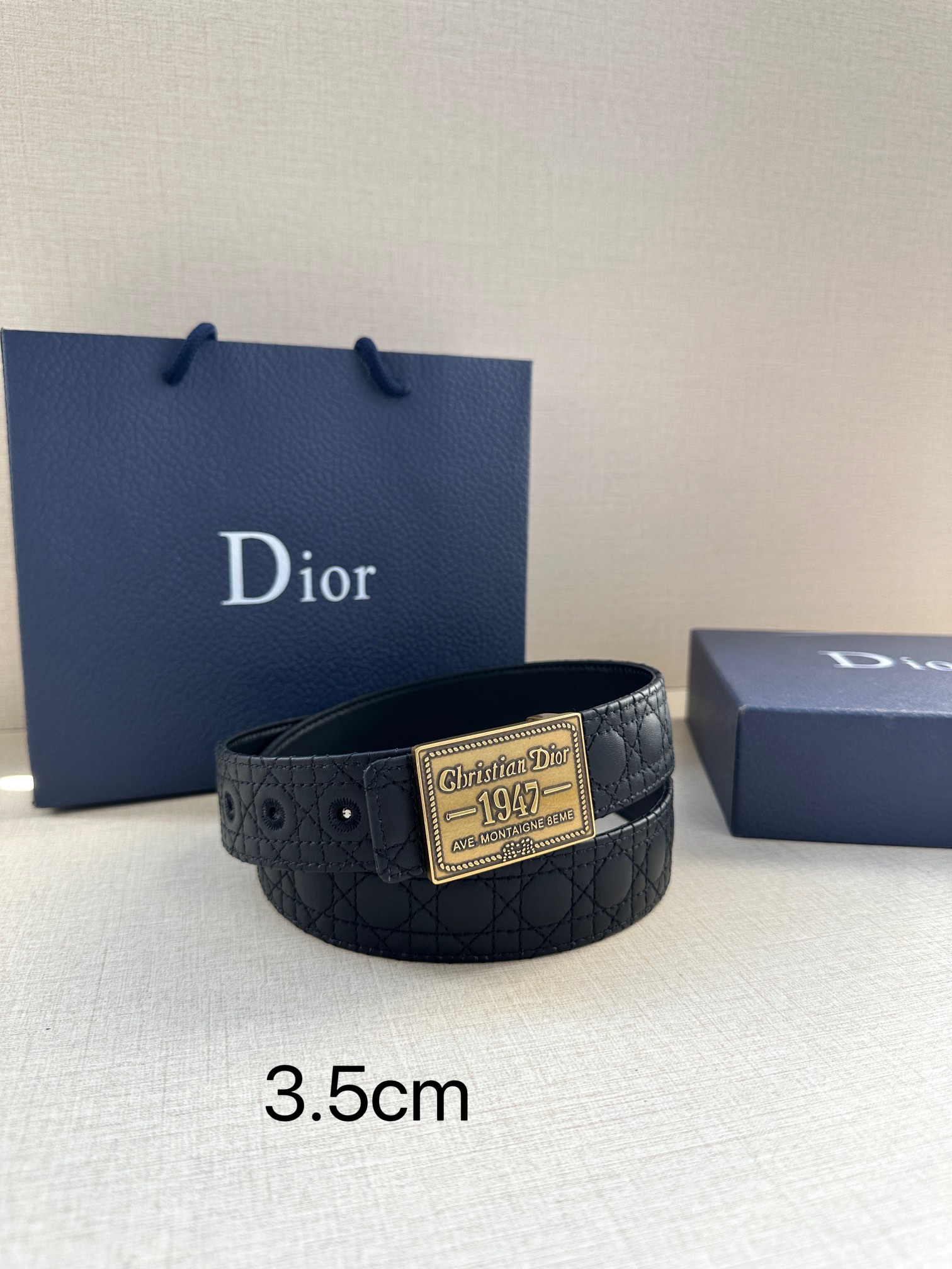 Dior 高仿男士黑色皮帶 復刻1947金標 簡約尊爵| 11 Dior 高仿男士黑色皮帶 復刻1947金標 簡約尊爵