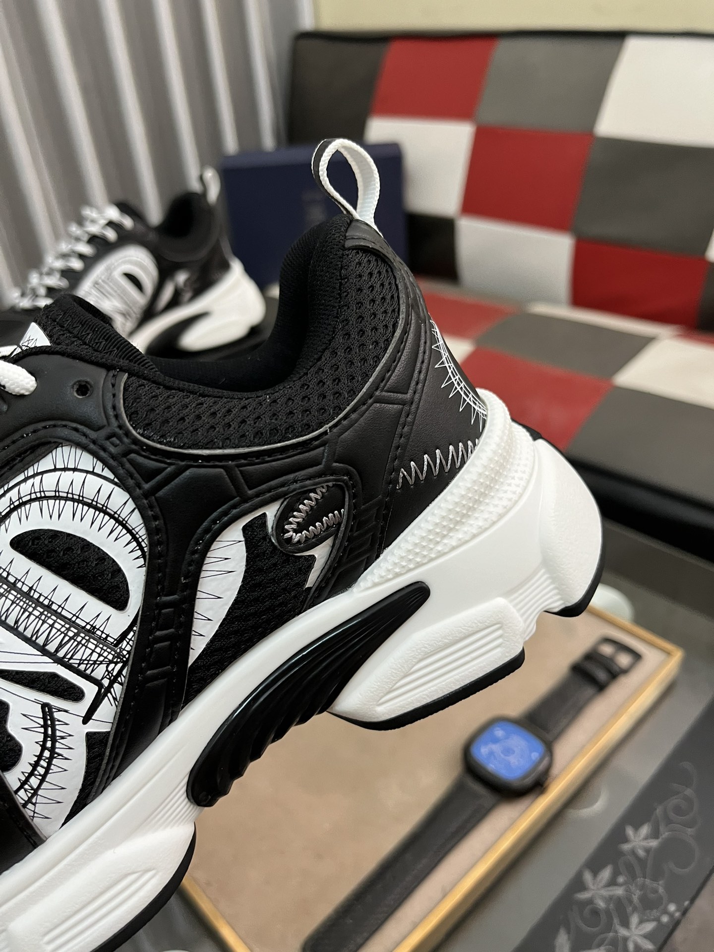高仿 Dior 黑白厚底運動鞋 男款透氣網布跑鞋 時尚百搭休閒鞋| 9 高仿 Dior 黑白厚底運動鞋 男款透氣網布跑鞋 時尚百搭休閒鞋