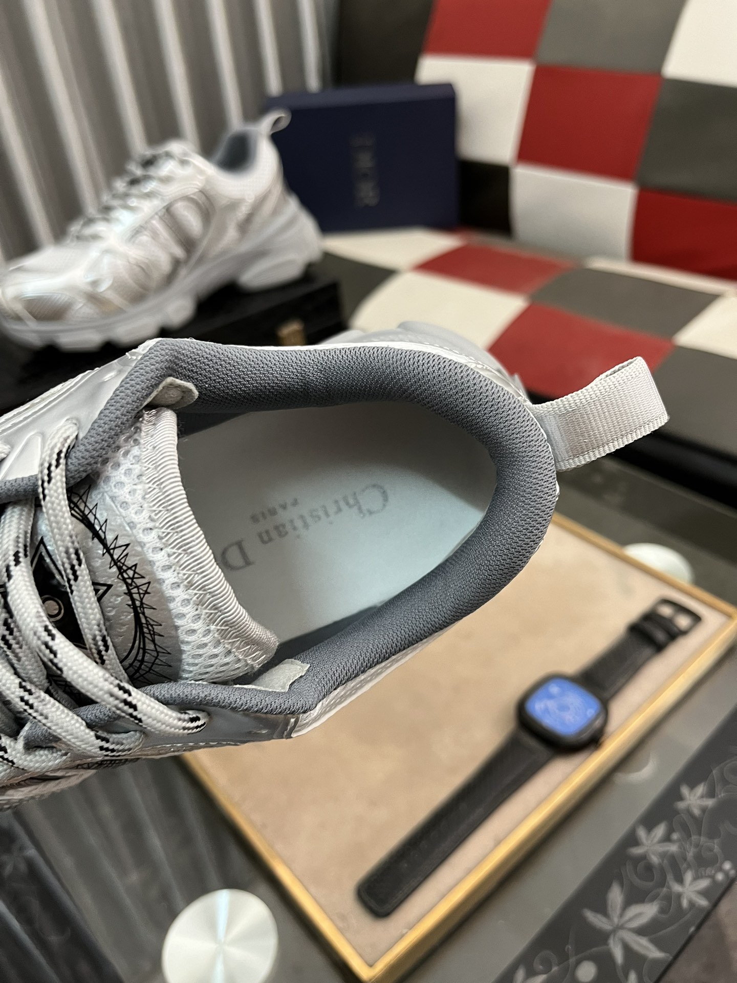 高仿 Dior 銀灰科技風運動鞋 男款輕量厚底跑鞋 透氣耐穿休閒鞋款| 8 高仿 Dior 銀灰科技風運動鞋 男款輕量厚底跑鞋 透氣耐穿休閒鞋款