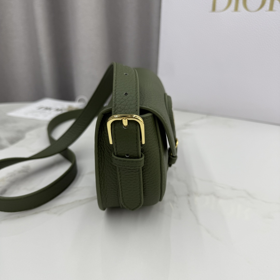 Dior高仿女款墨綠半月包金扣荔枝皮紋理高質感款式| 11 Dior高仿女款墨綠半月包金扣荔枝皮紋理高質感款式