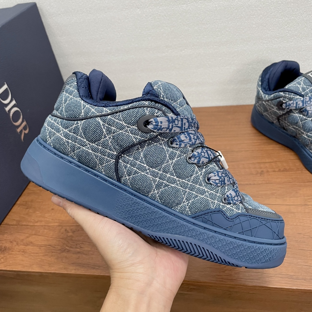 Dior 高仿男士丹寧老花運動鞋 藍色織紋刺繡 潮流街頭設計款| 12 Dior 高仿男士丹寧老花運動鞋 藍色織紋刺繡 潮流街頭設計款