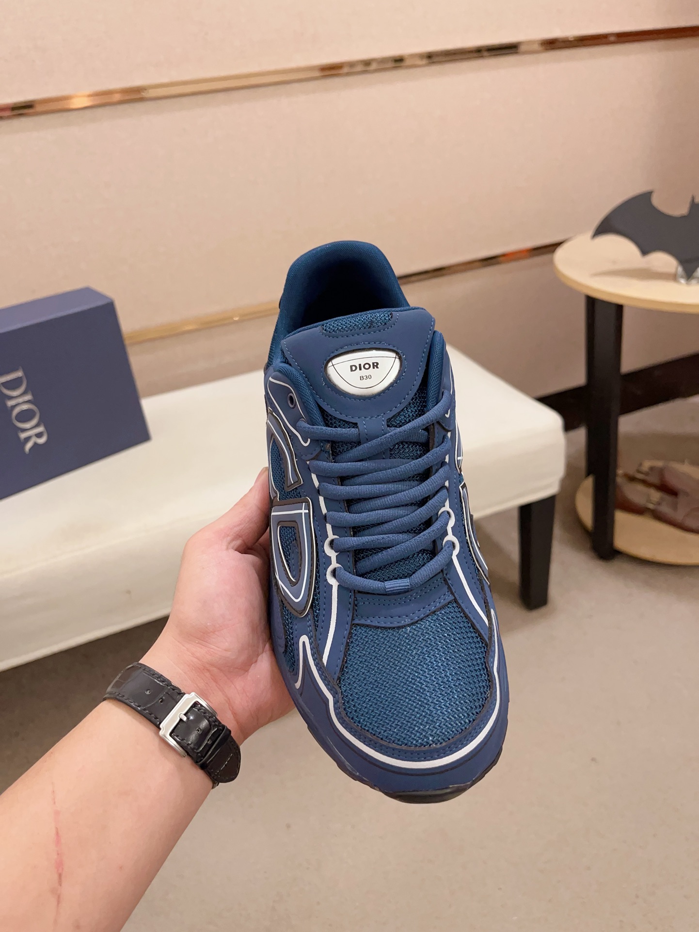 Dior 精品仿製男士藍色運動鞋 CD標誌設計 流線感厚底造型| 14 Dior 精品仿製男士藍色運動鞋 CD標誌設計 流線感厚底造型