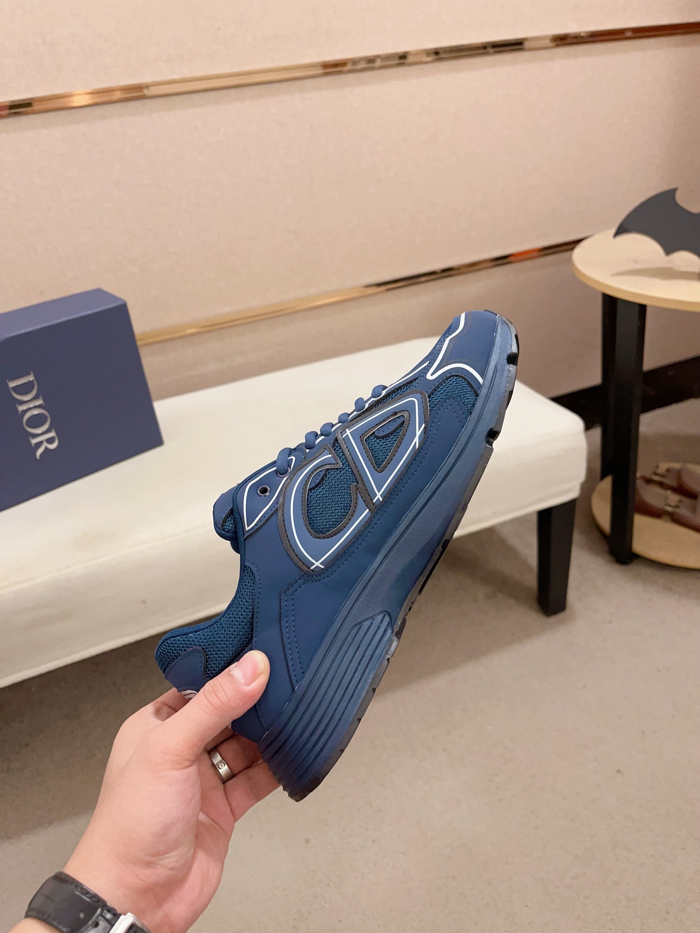 Dior 精品仿製男士藍色運動鞋 CD標誌設計 流線感厚底造型| 11 Dior 精品仿製男士藍色運動鞋 CD標誌設計 流線感厚底造型