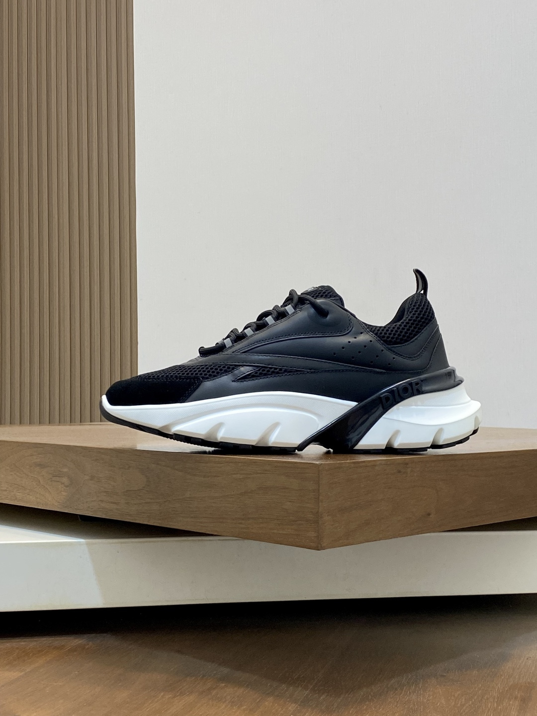 Dior高仿黑色運動鞋 網布拼接男士潮鞋款| 14 Dior高仿黑色運動鞋 網布拼接男士潮鞋款