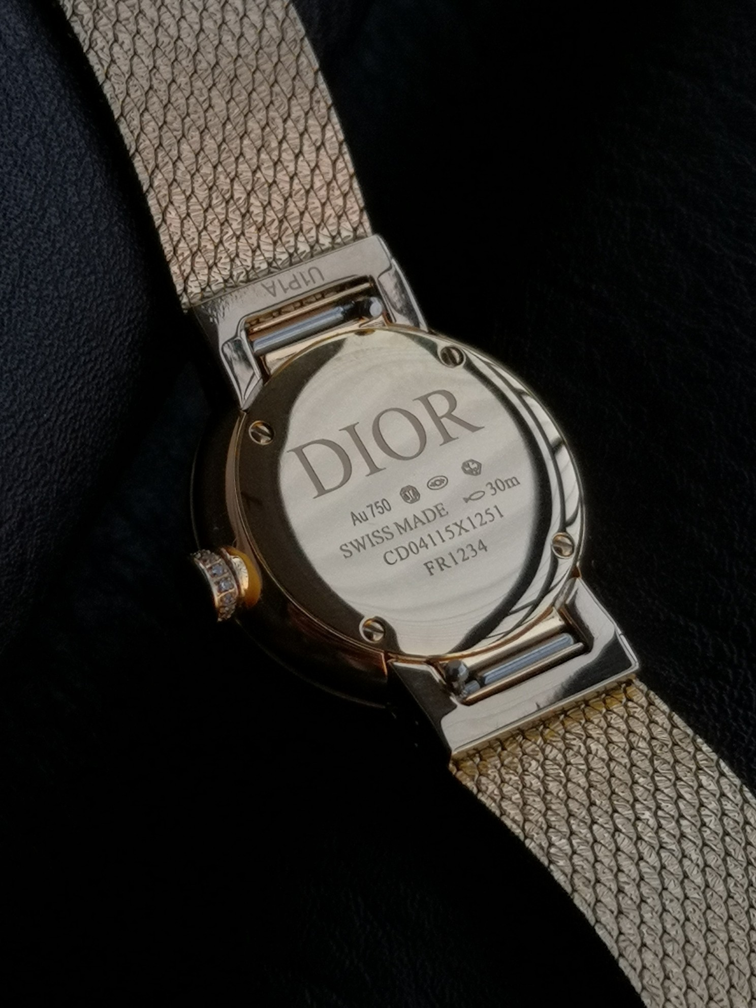 Dior A貨全金女錶 凱旋幾何面盤立體雕紋錶帶款| 7 Dior A貨全金女錶 凱旋幾何面盤立體雕紋錶帶款