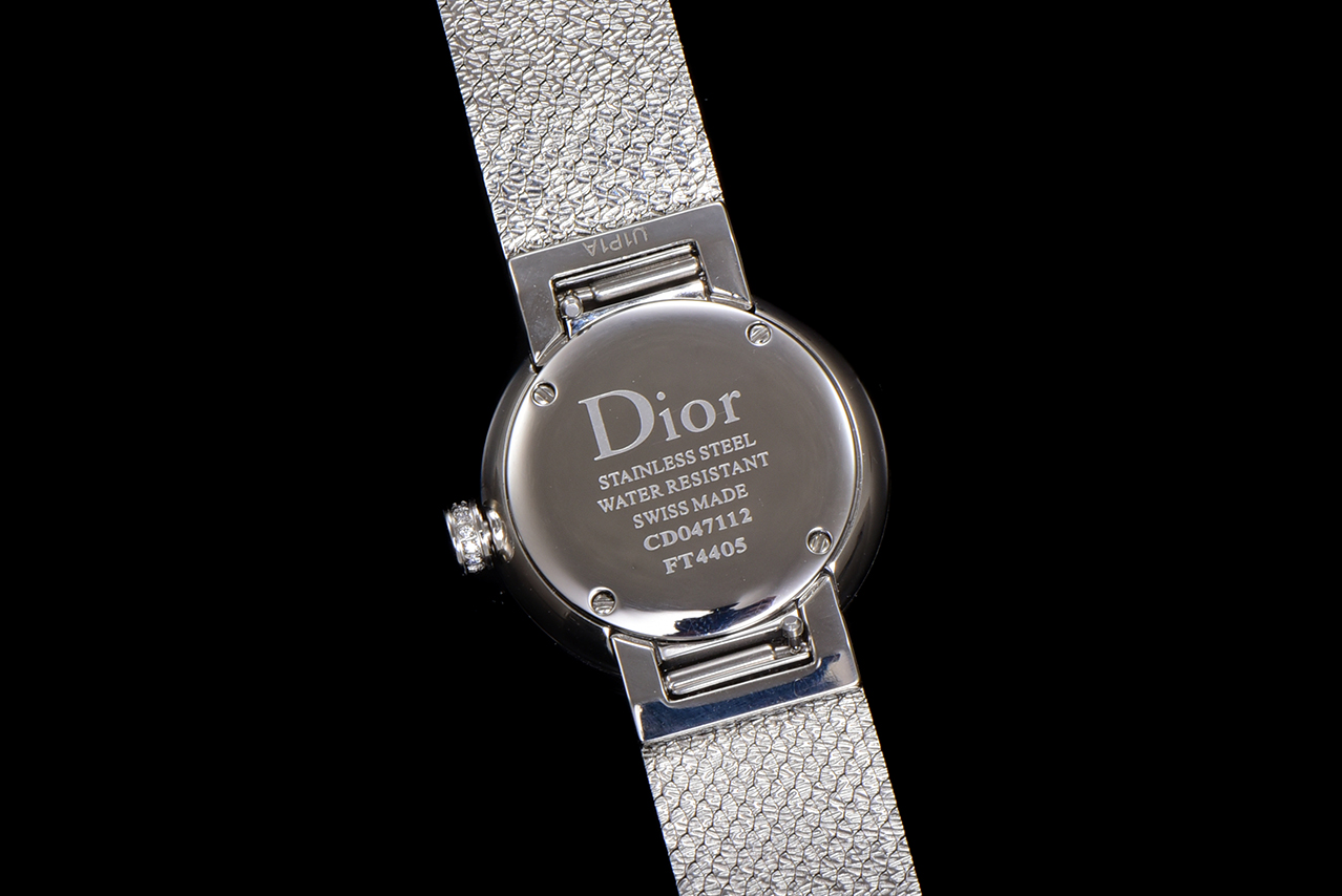 Dior精品仿製粉色女錶 鑽圈銀網錶帶設計款| 7 Dior精品仿製粉色女錶 鑽圈銀網錶帶設計款