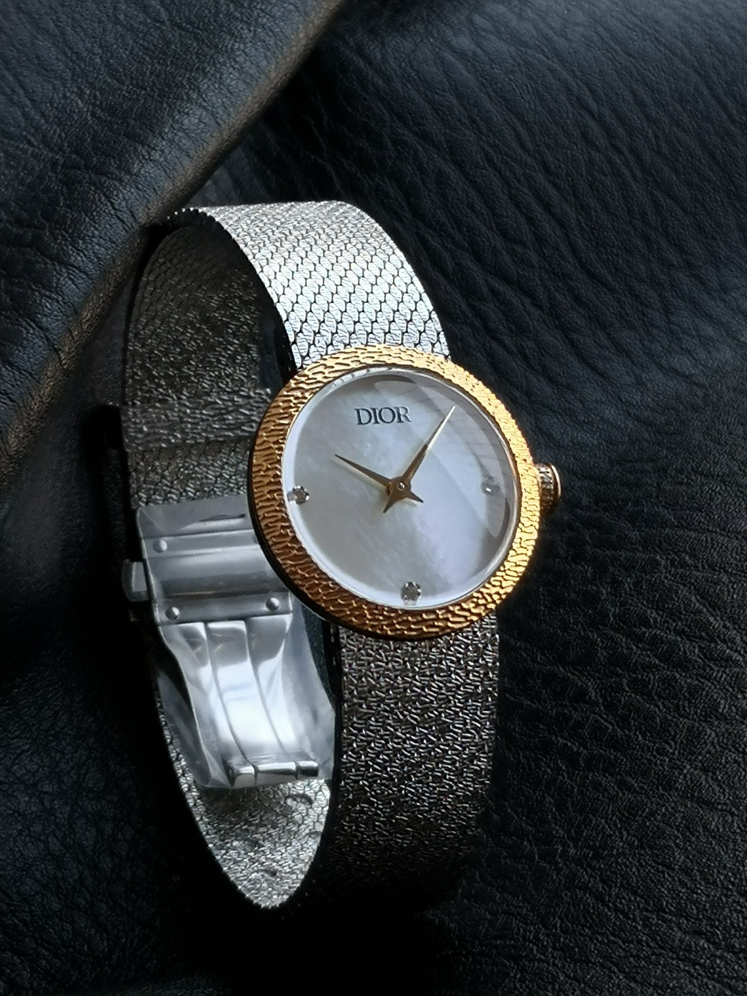 Dior原單白面女錶 金圈銀帶雙色高質感組合| 14 Dior原單白面女錶 金圈銀帶雙色高質感組合