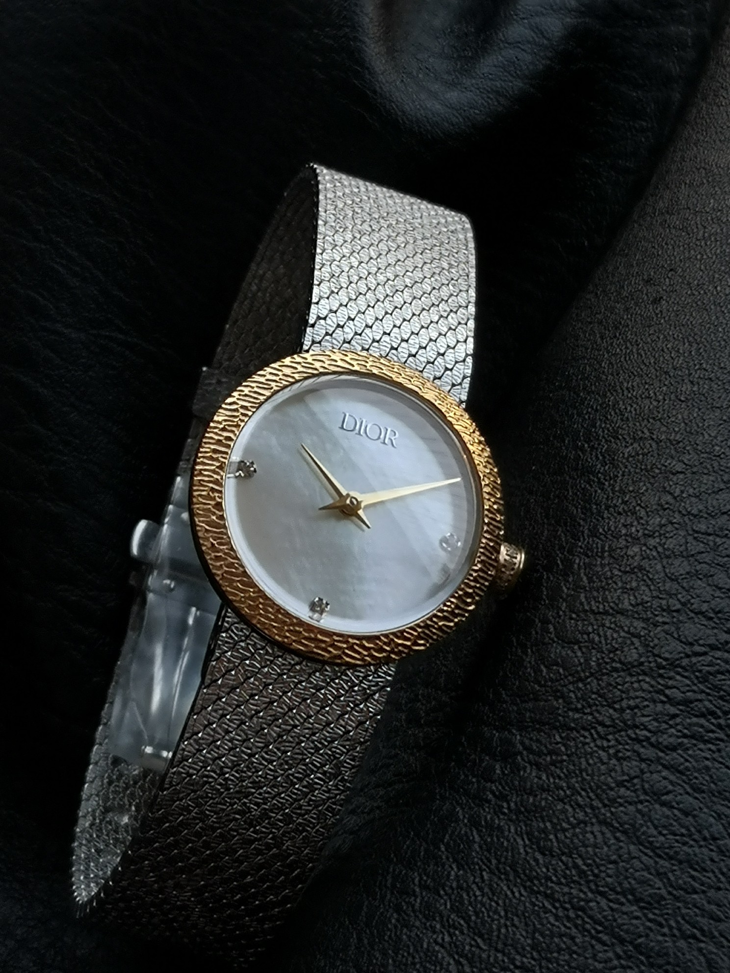 Dior原單白面女錶 金圈銀帶雙色高質感組合| 12 Dior原單白面女錶 金圈銀帶雙色高質感組合