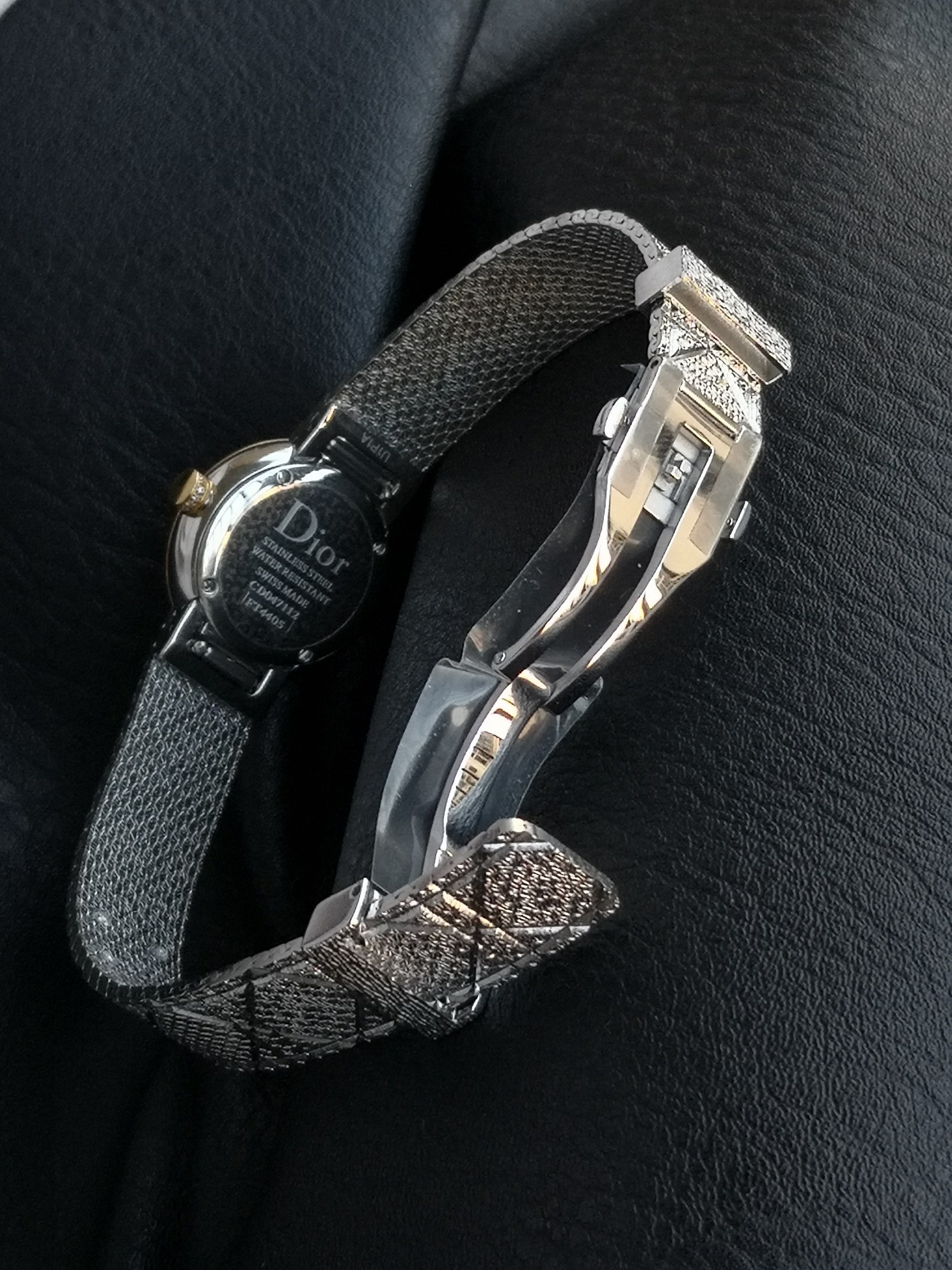 Dior原單白面女錶 金圈銀帶雙色高質感組合| 8 Dior原單白面女錶 金圈銀帶雙色高質感組合