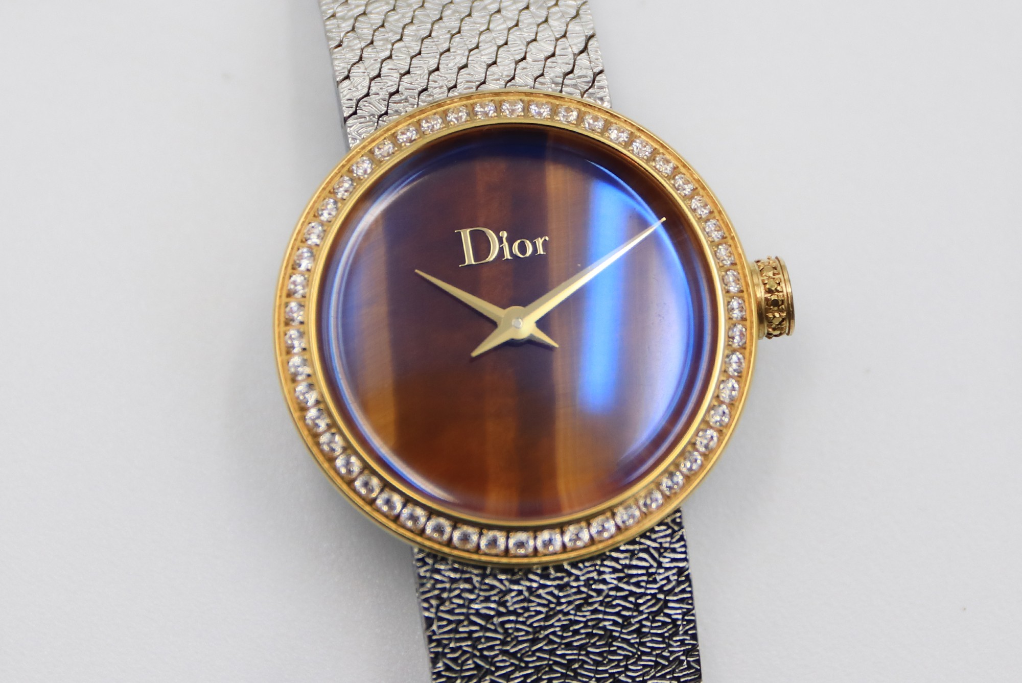 Dior高仿金邊琥珀面女士手錶晶透感優雅質感| 14 Dior高仿金邊琥珀面女士手錶晶透感優雅質感