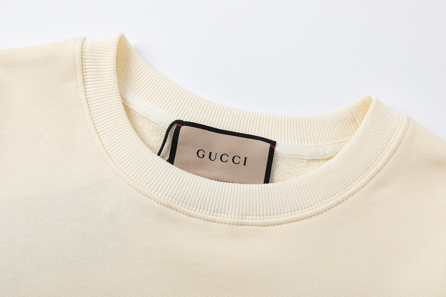 Gucci 一比一 LOVE 花朵插畫長袖 可愛風格圓領設計| 8 Gucci 一比一 LOVE 花朵插畫長袖 可愛風格圓領設計