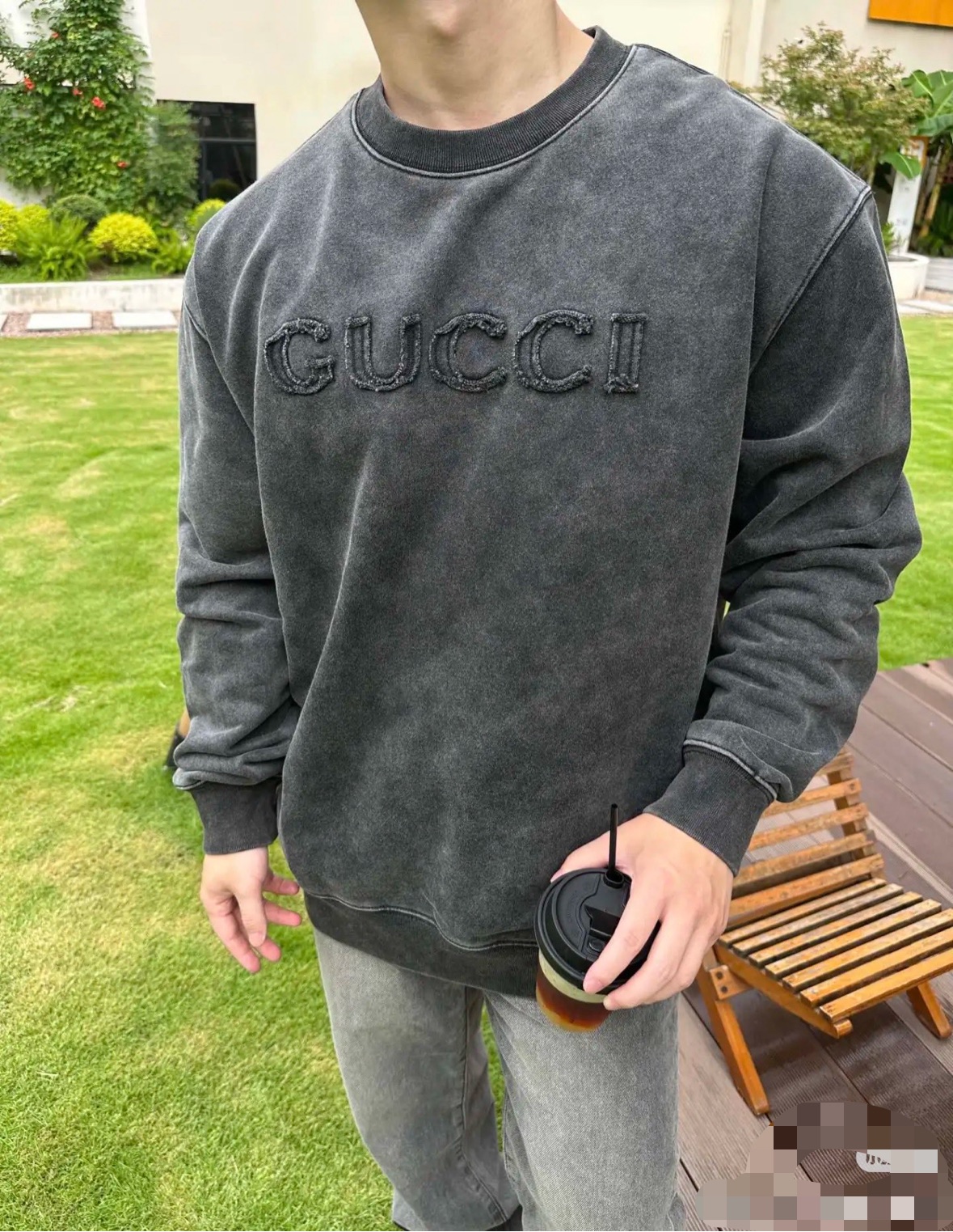 Gucci 高仿LOGO立體刺繡圓領長袖 男生款街頭時尚單品| 8 Gucci 高仿LOGO立體刺繡圓領長袖 男生款街頭時尚單品